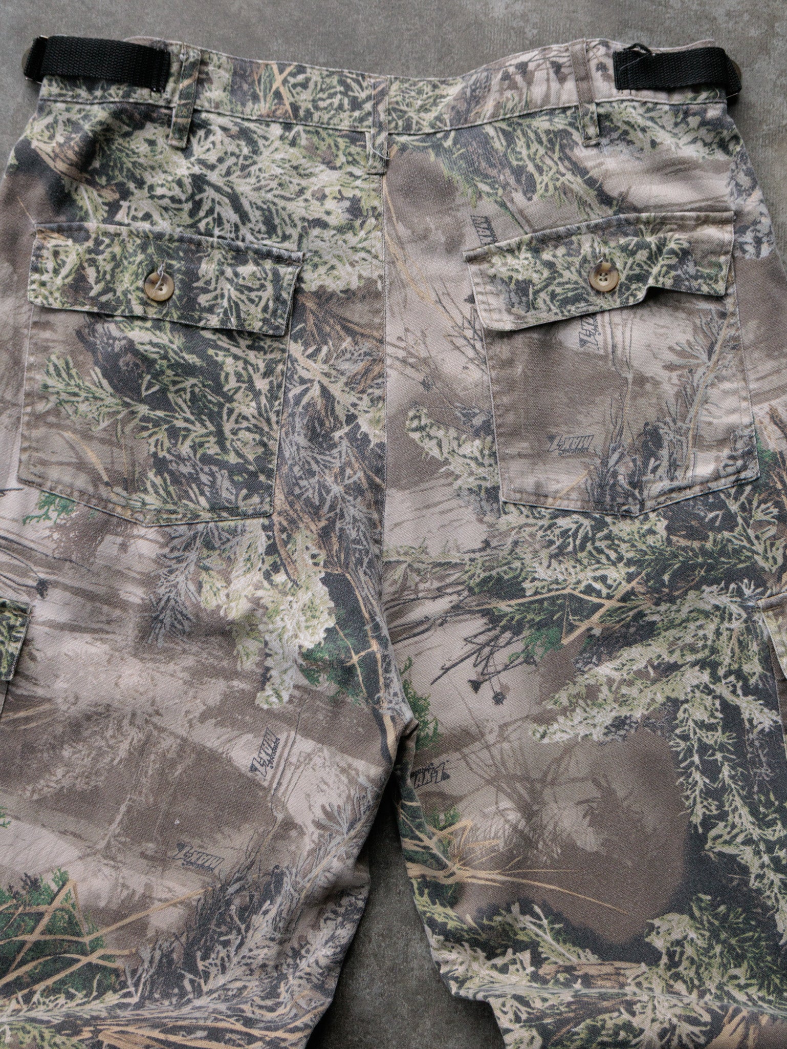 Vintage Camo Realtree Cargo Pants (L)
