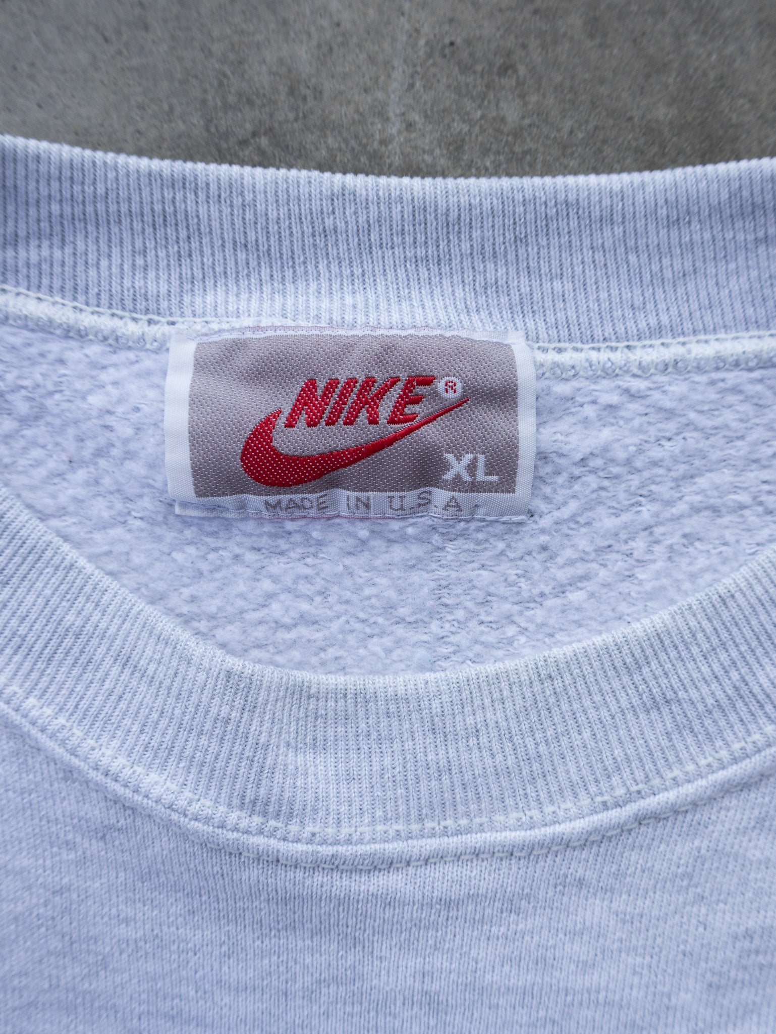 Vintage 90s Grey Nike Team Sports Sweatshirt (XL)