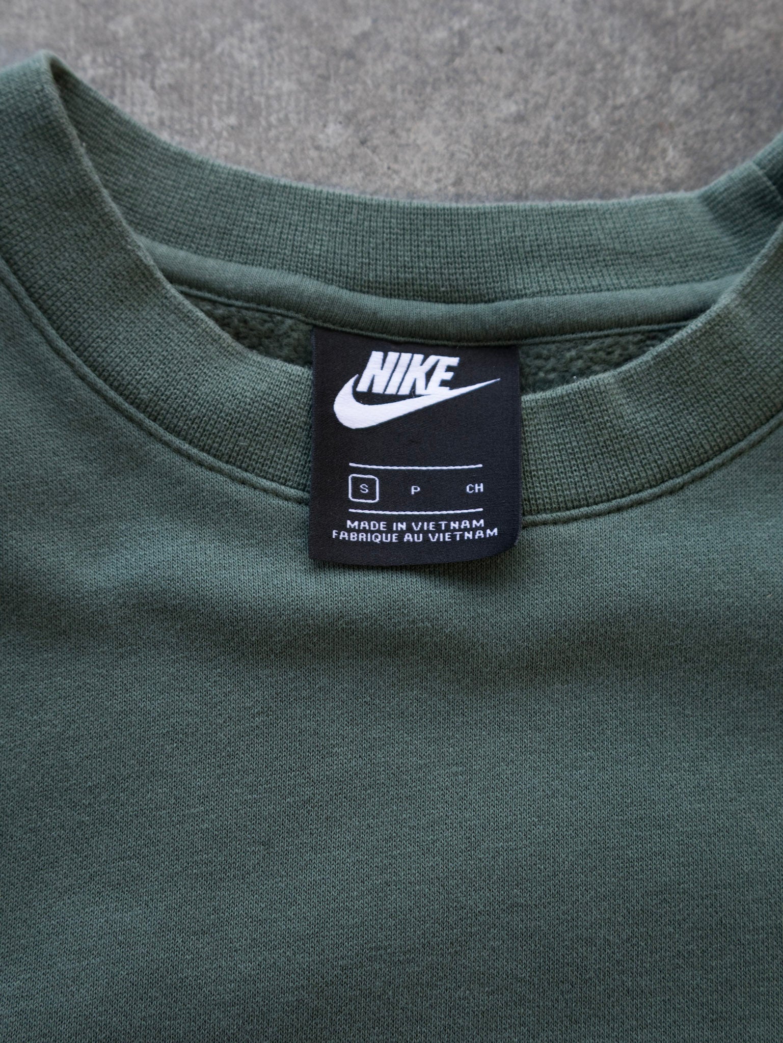 Vintage Green Nike Sweatshirt (S)