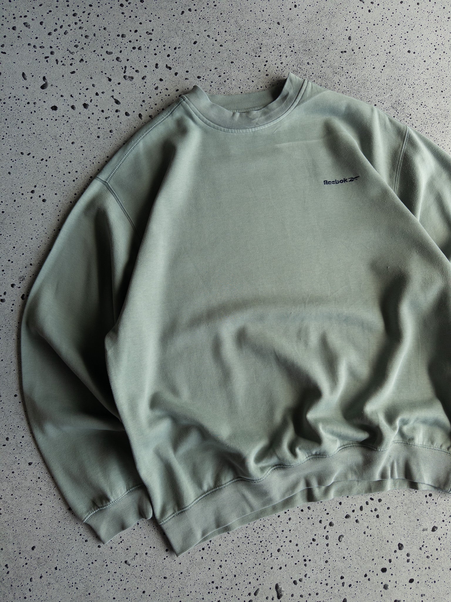 Vintage Reebok Sweatshirt (XL)