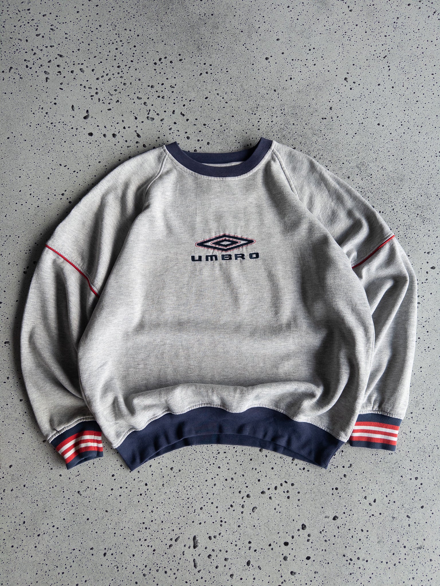 Vintage Umbro Sweatshirt (M)