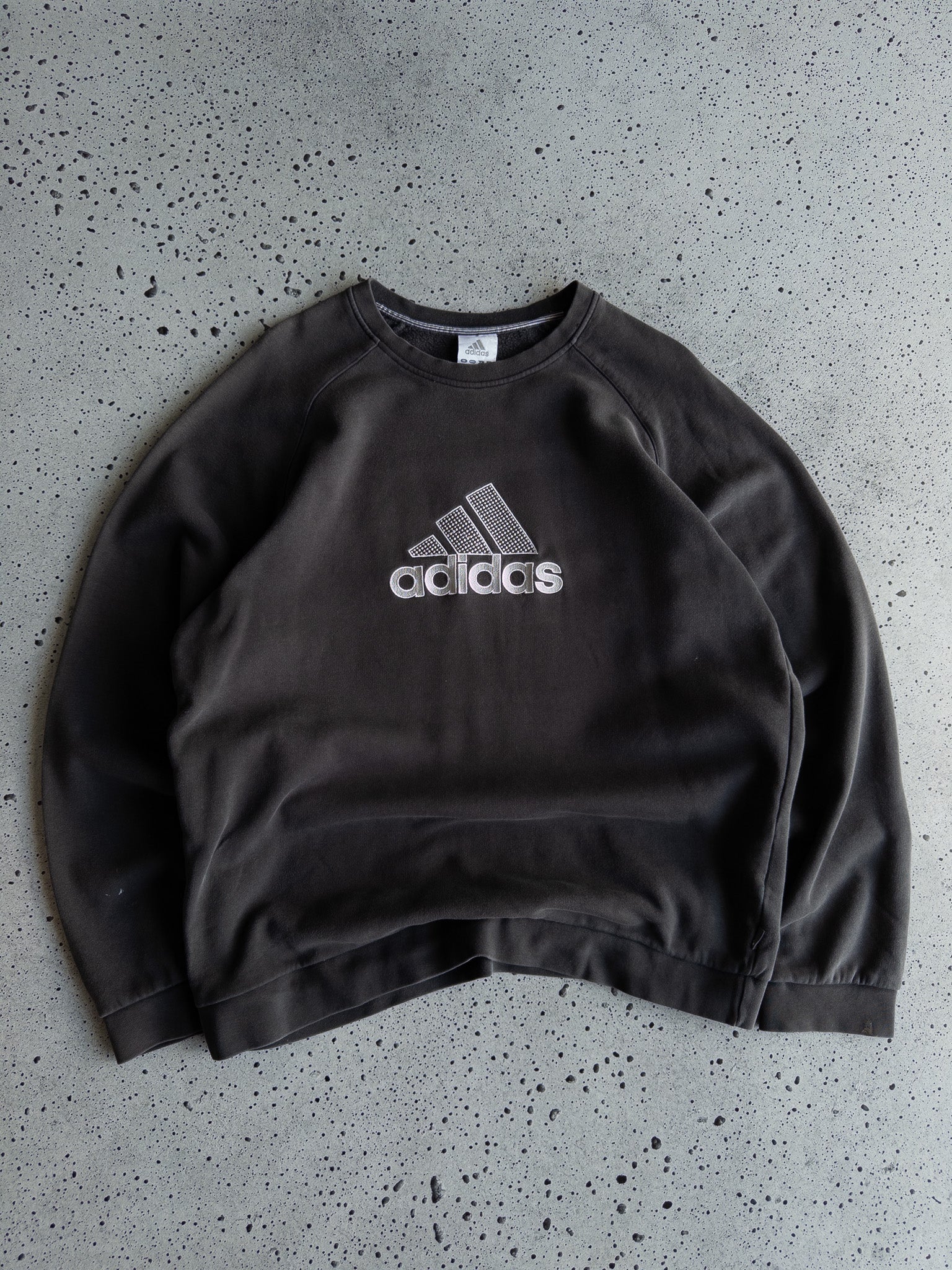 Vintage Adidas Sweatshirt (XL)