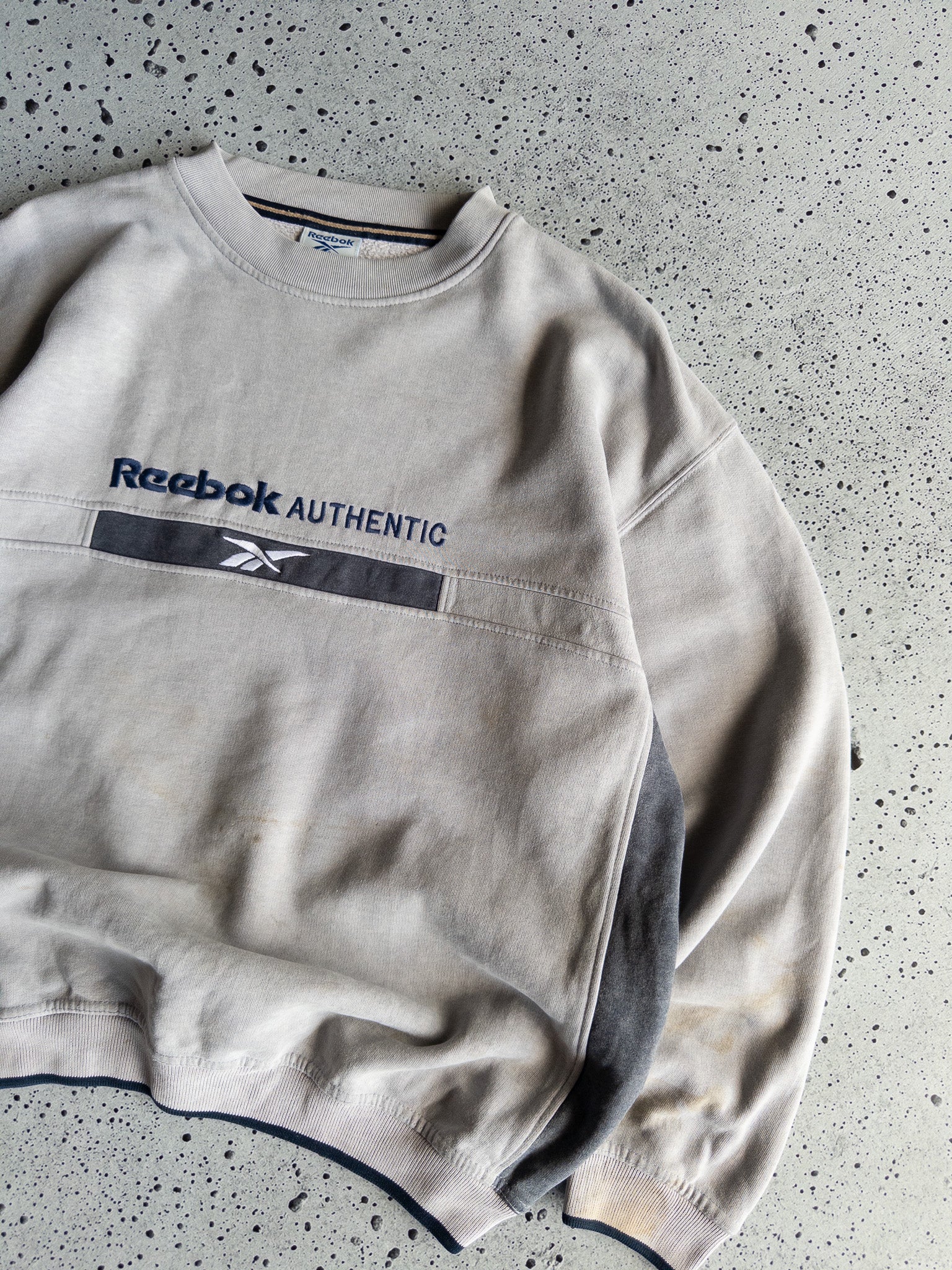 Vintage Reebok Sweatshirt (S)