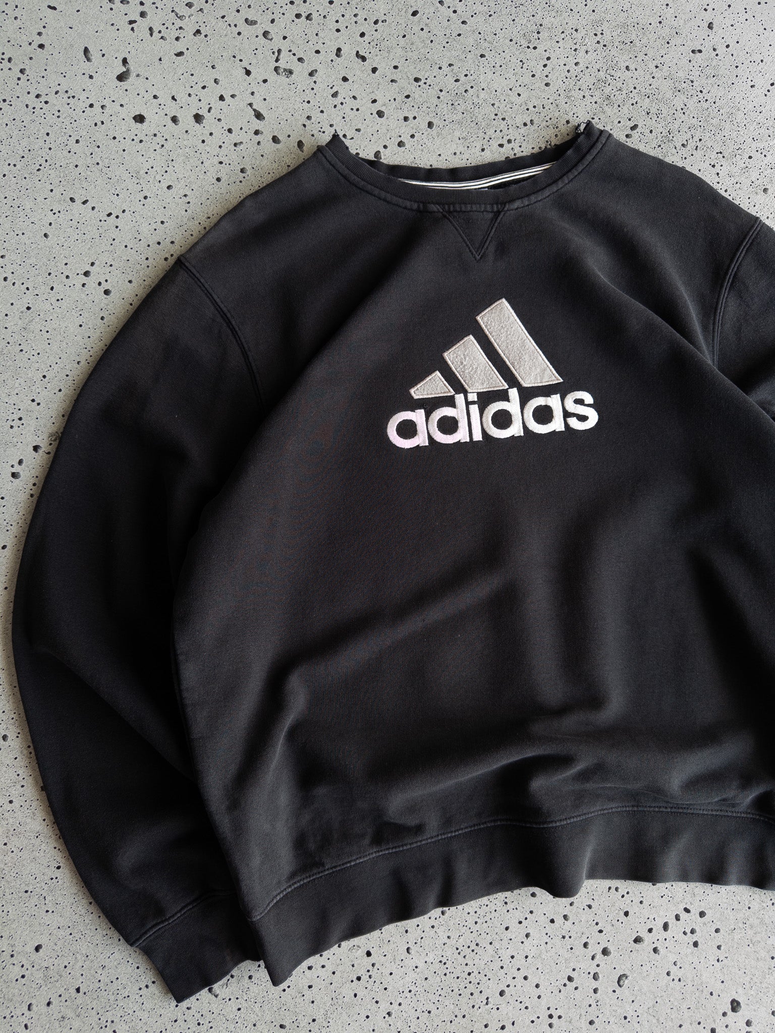 Vintage Adidas Sweatshirt (L)