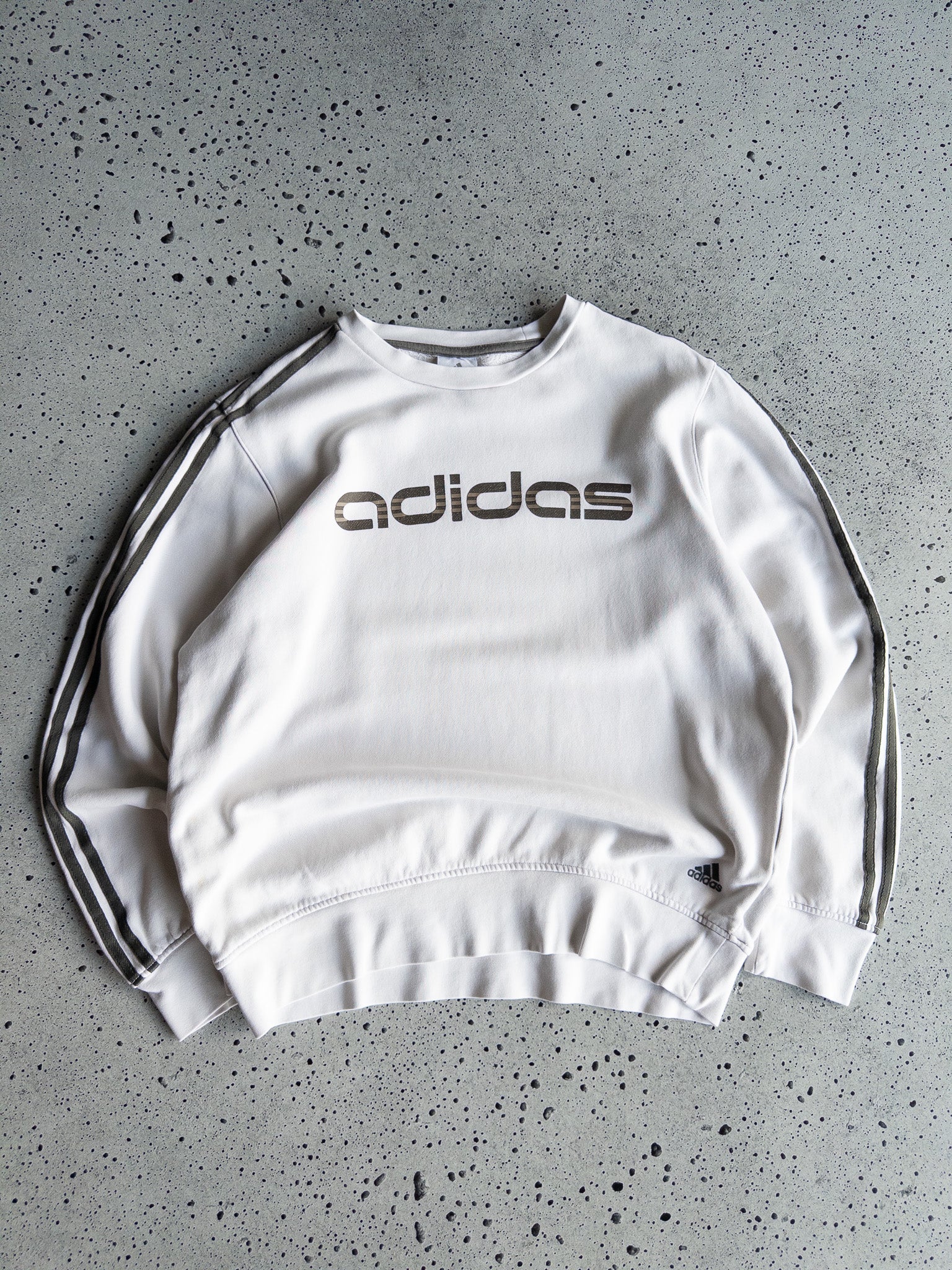 Vintage Adidas Sweatshirt (M)