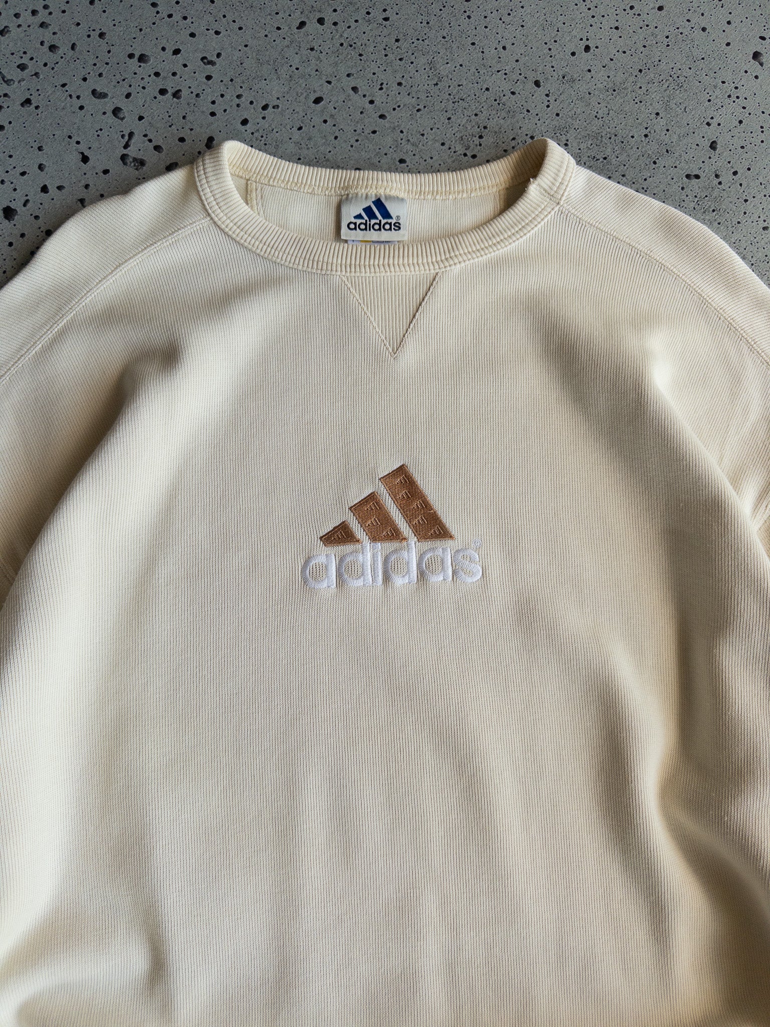 Vintage Adidas Sweatshirt (XL)