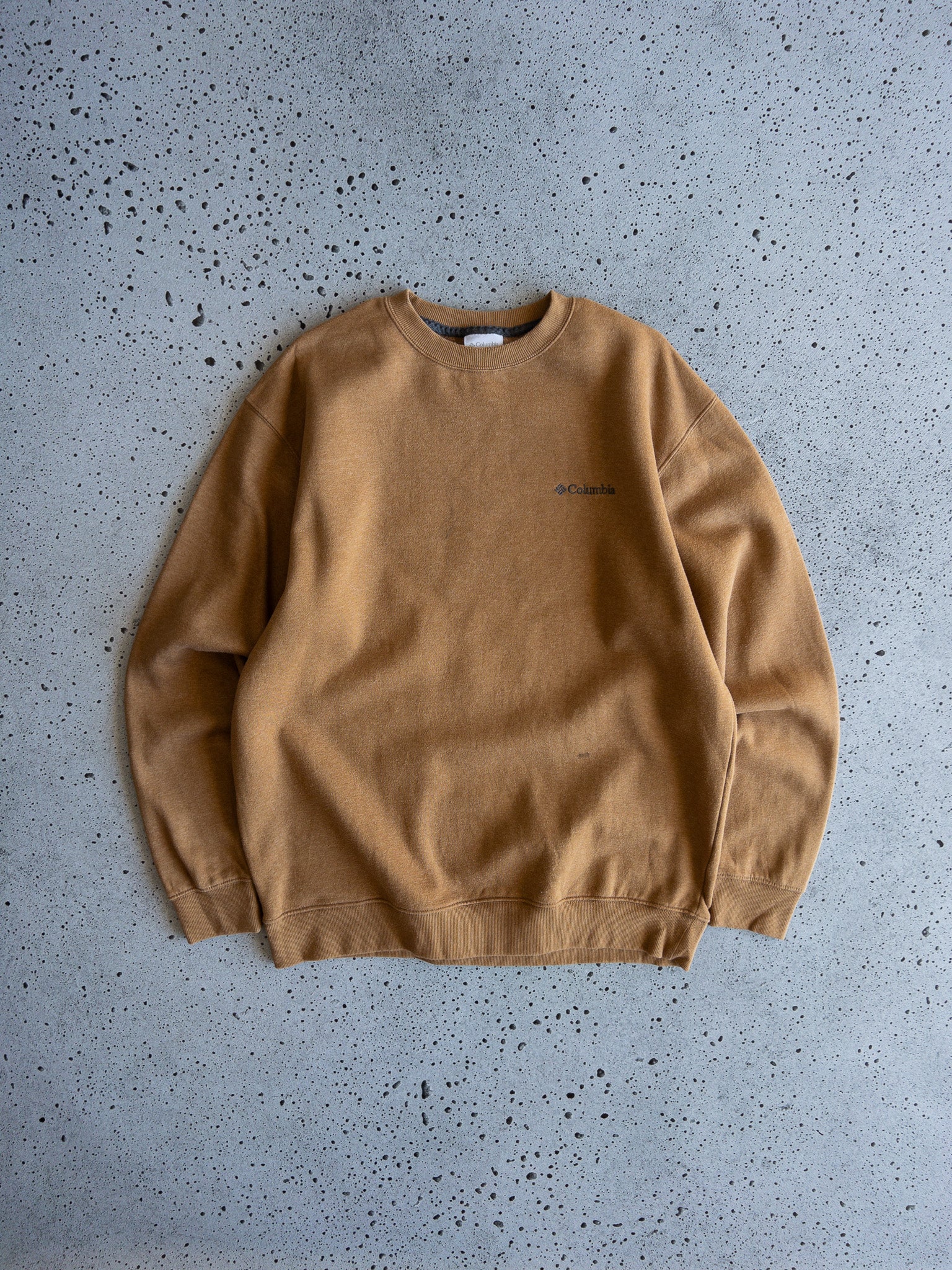 Vintage Columbia Sweatshirt (L)