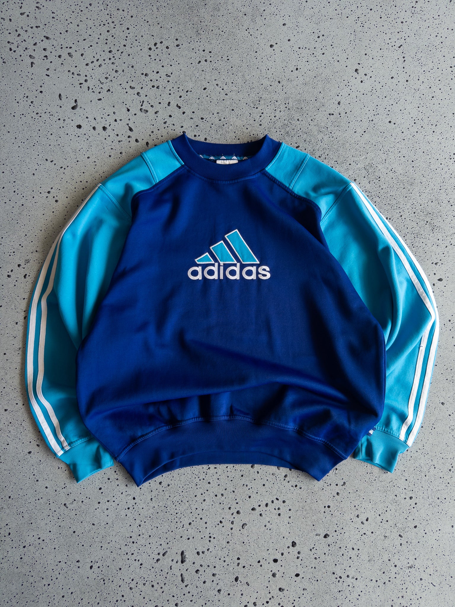 Vintage Adidas Sweatshirt (M)