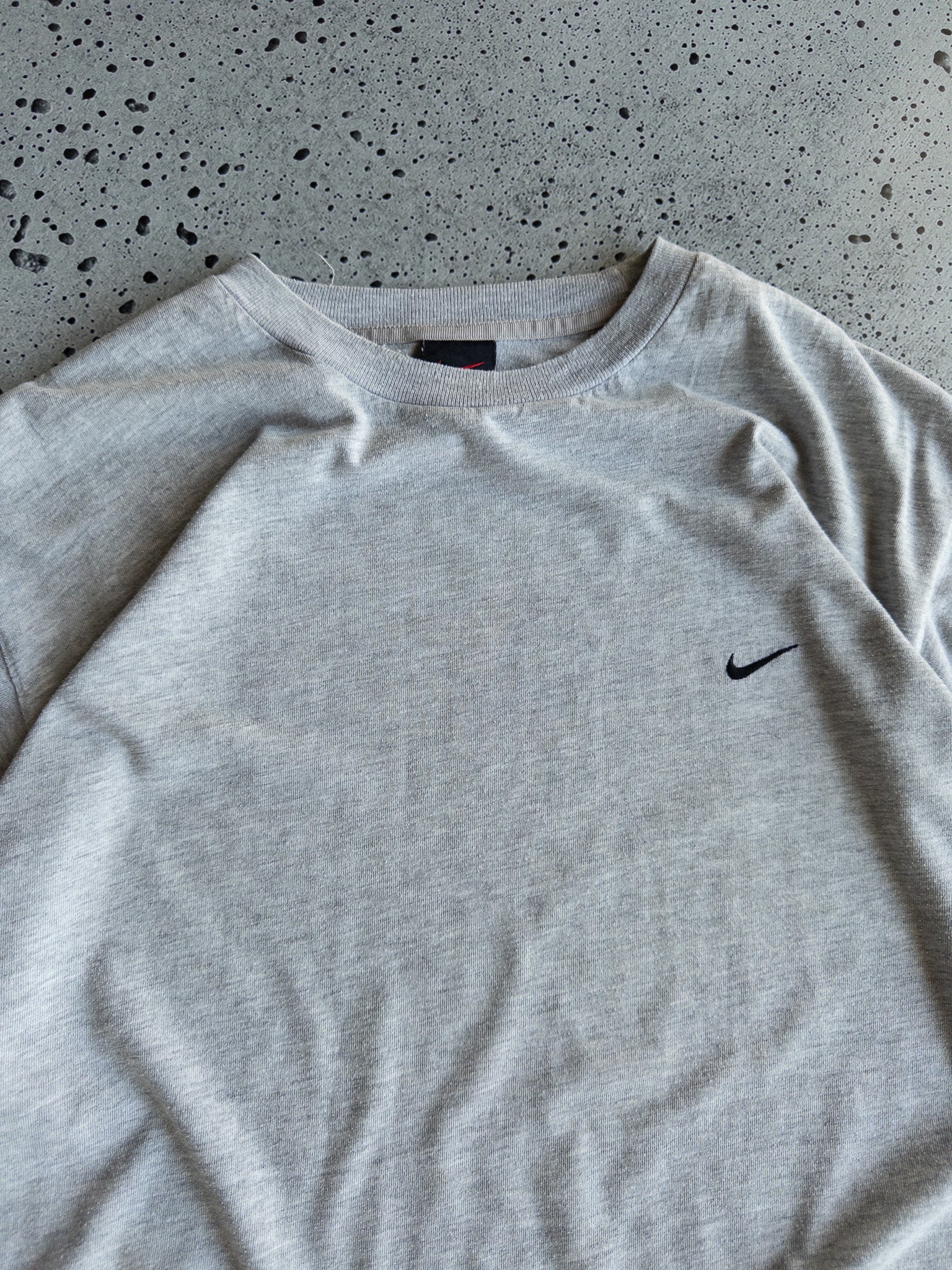 Vintage Nike Swoosh Tee (L)