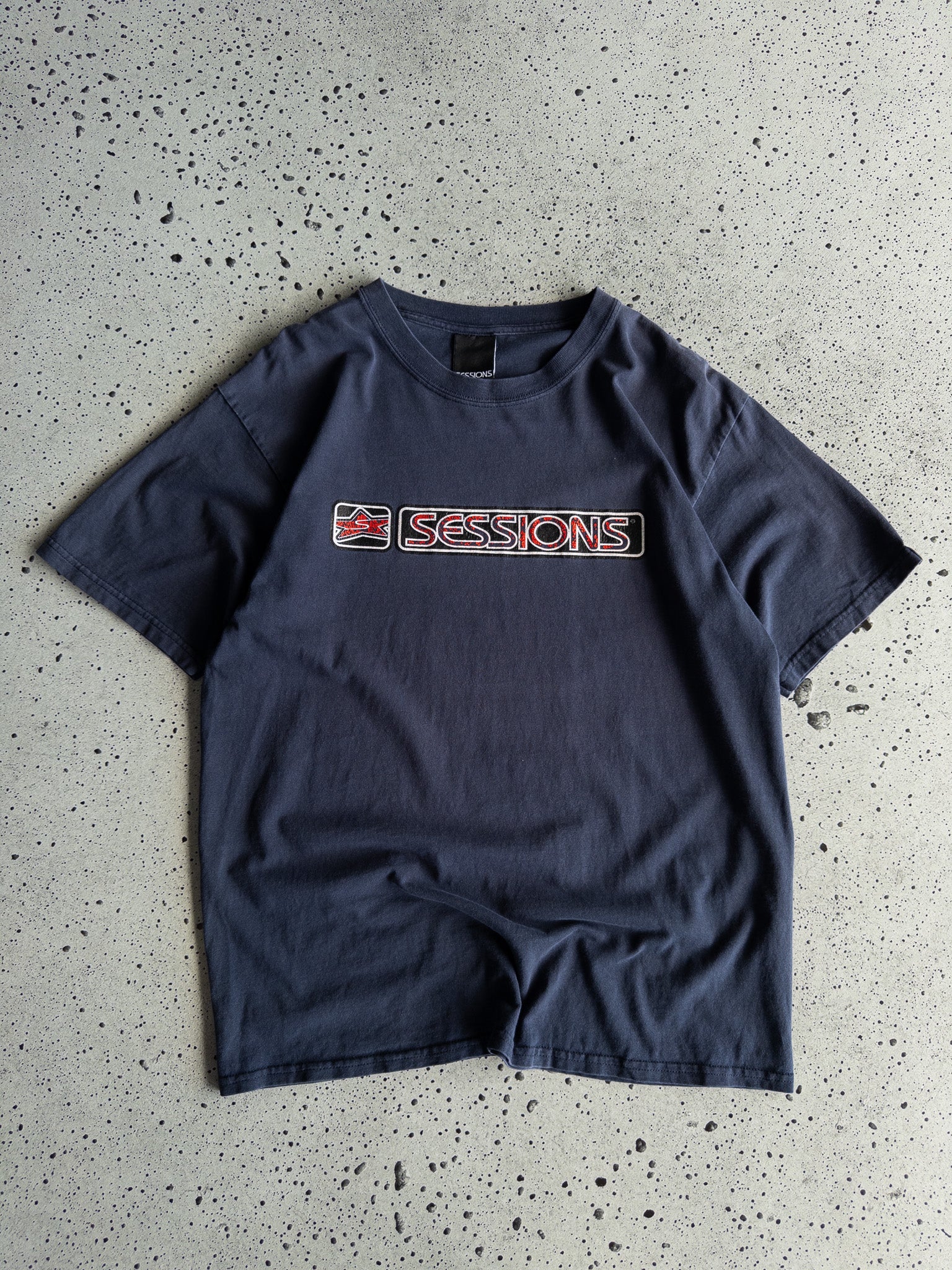 Vintage Sessions Tee (L)