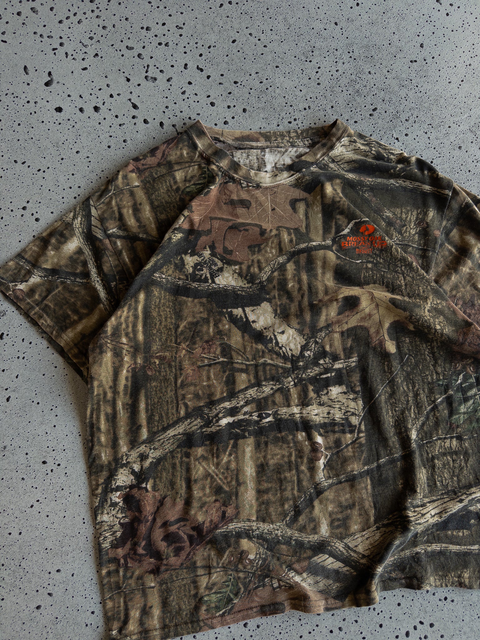 Vintage Mossy Oak Camo Tee (M)