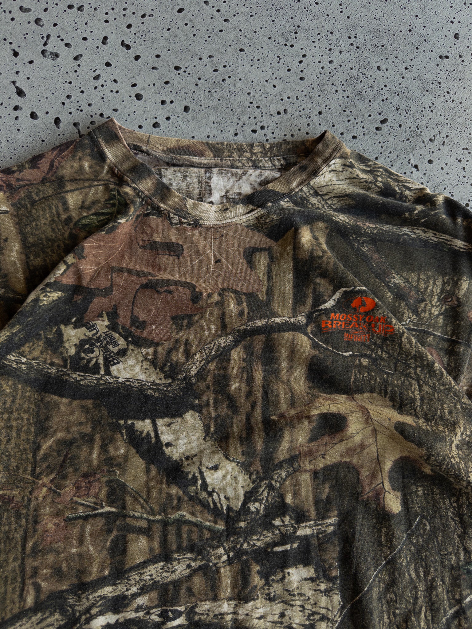 Vintage Mossy Oak Camo Tee (M)