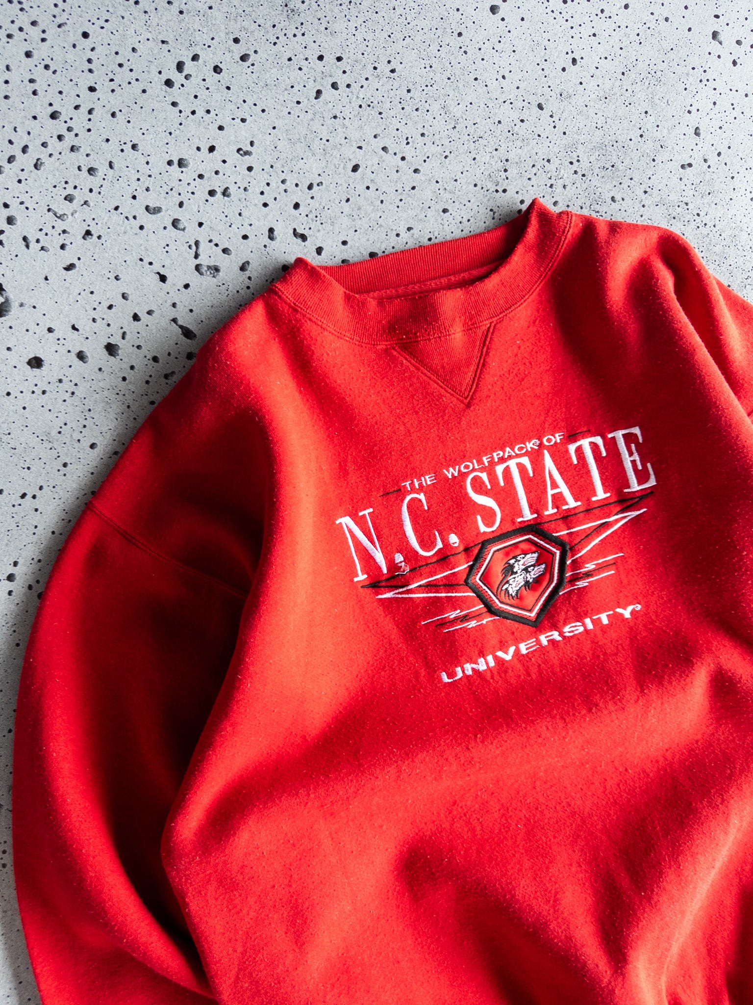 Vintage N.C. State Wolfpack Sweatshirt (L)