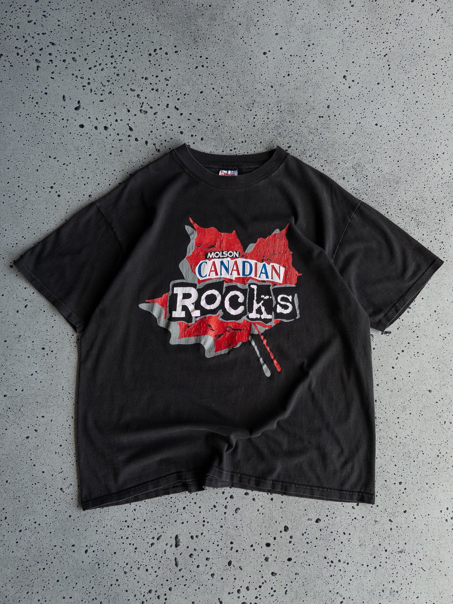 Vintage Canadian Rocks Tee (L)