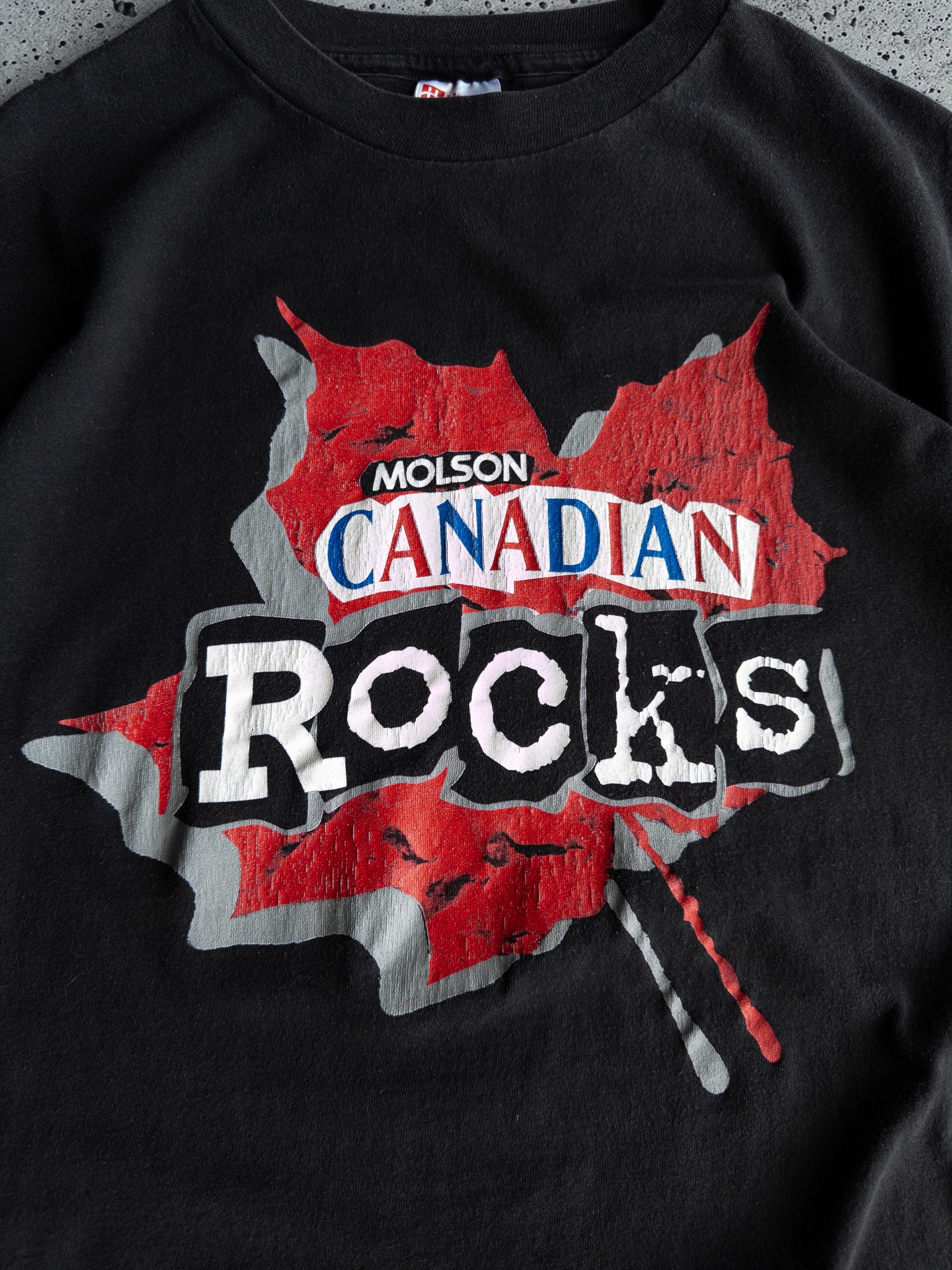 Vintage Canadian Rocks Tee (L)