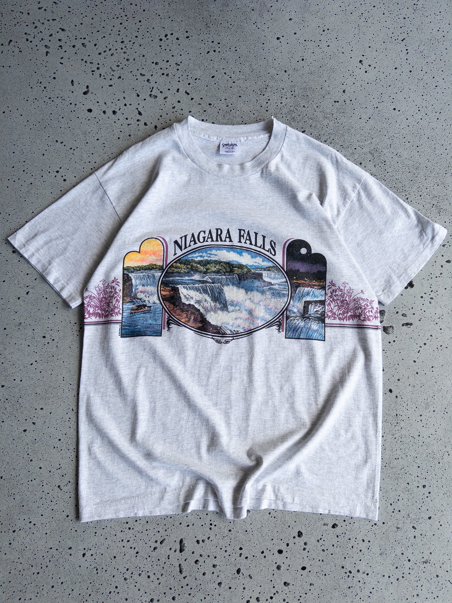 Vintage '90s Niagara Falls Tee (XL)