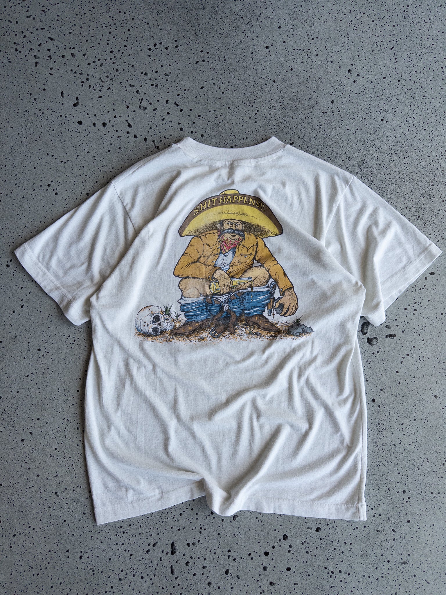 Vintage "Shit Happens" Mazatlan Mexico Tee (XL)