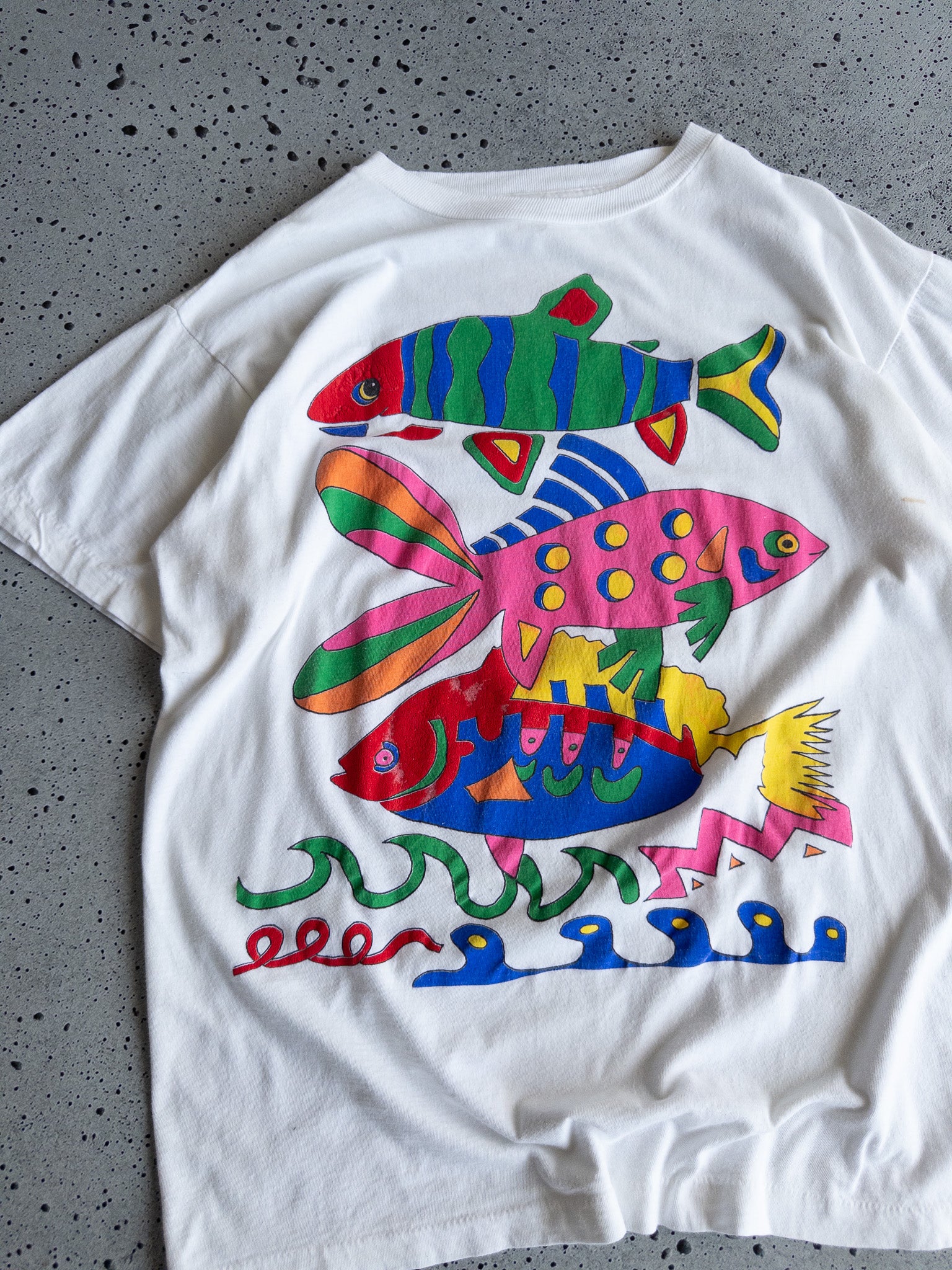 Vintage Fish Graphic Art Tee (XL)