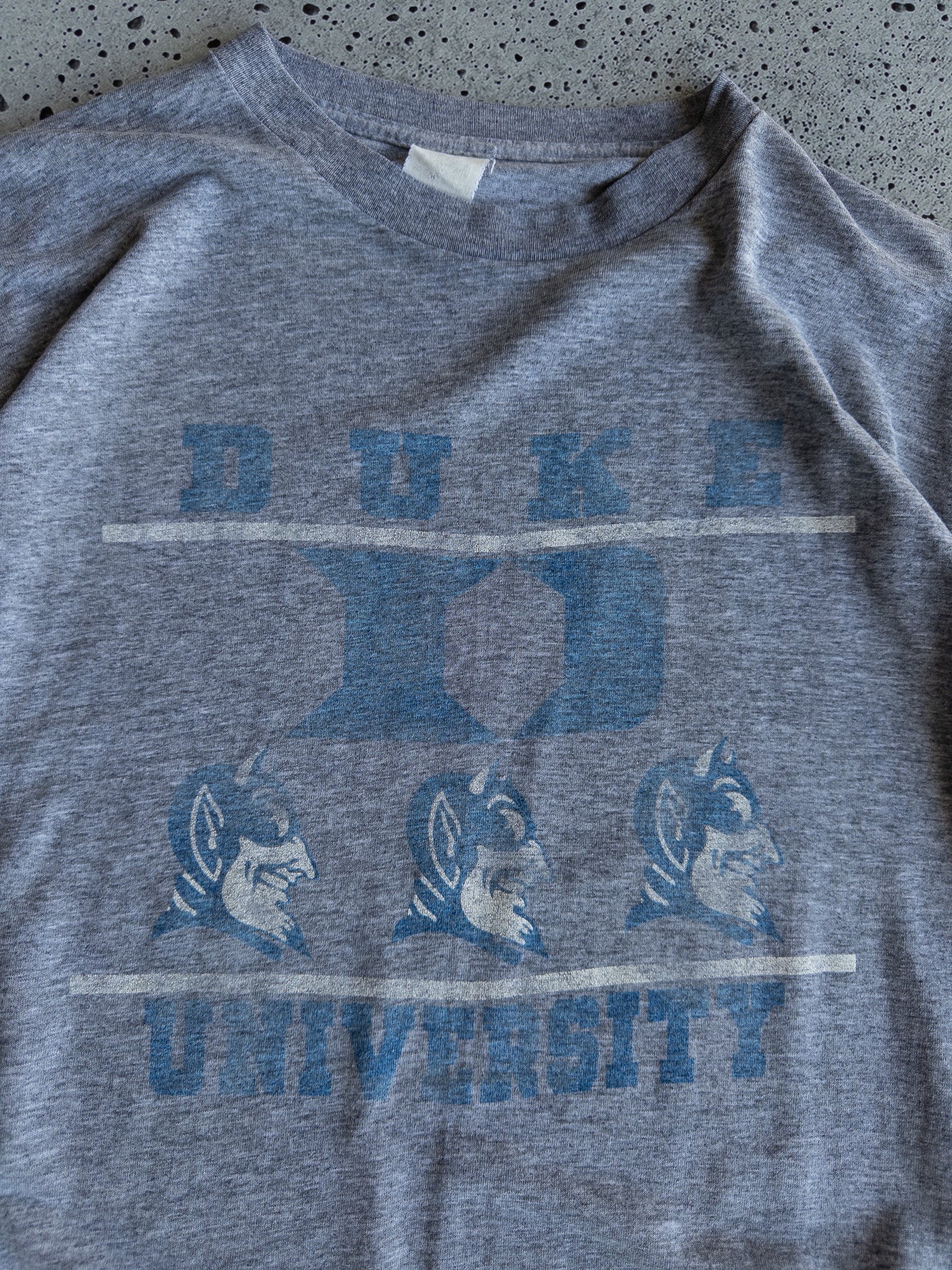 Vintage 90's Duke Blue Devils Tee (L)