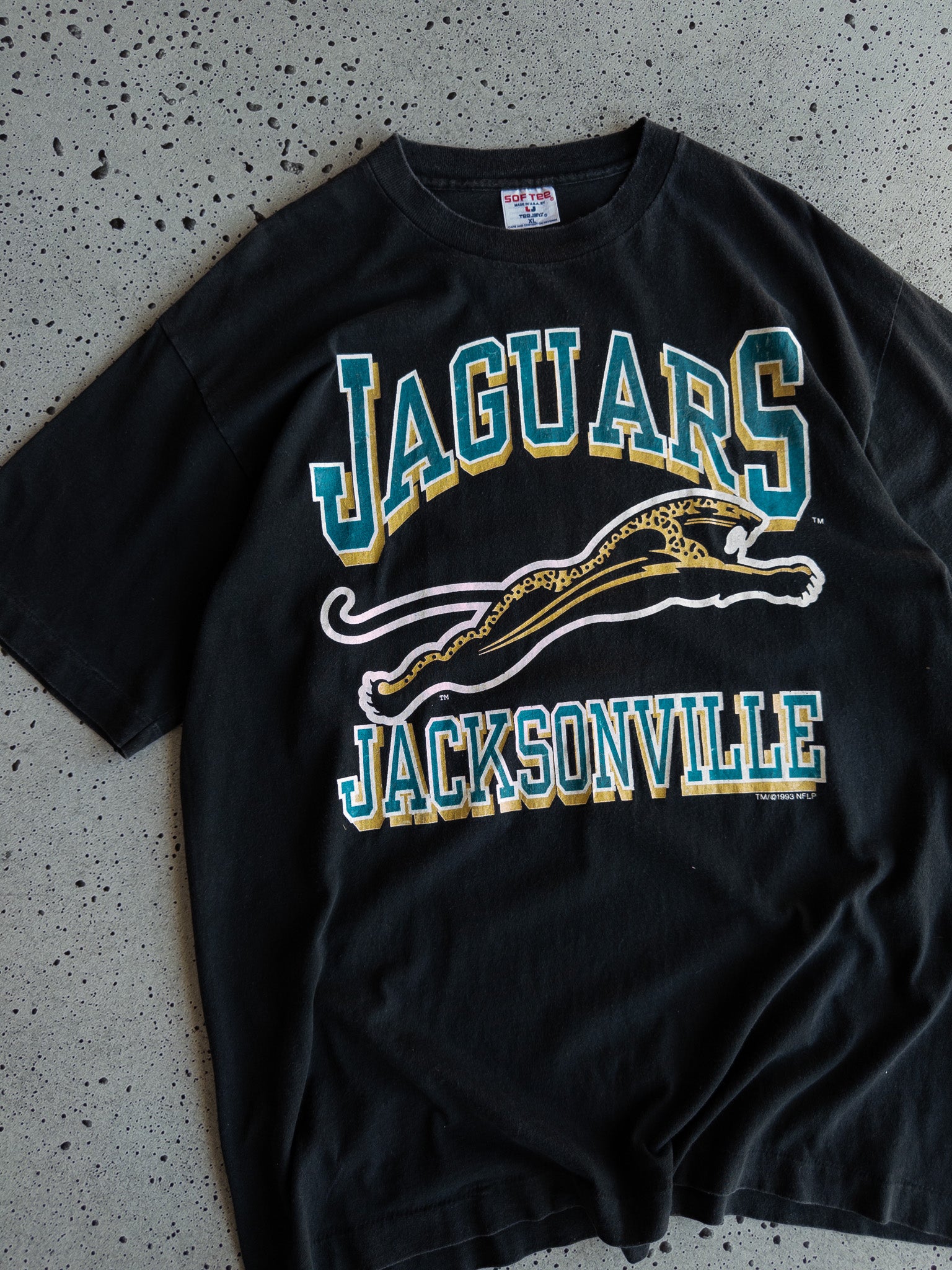 Vintage 1993 Jacksonville Jaguars Tee (XL)