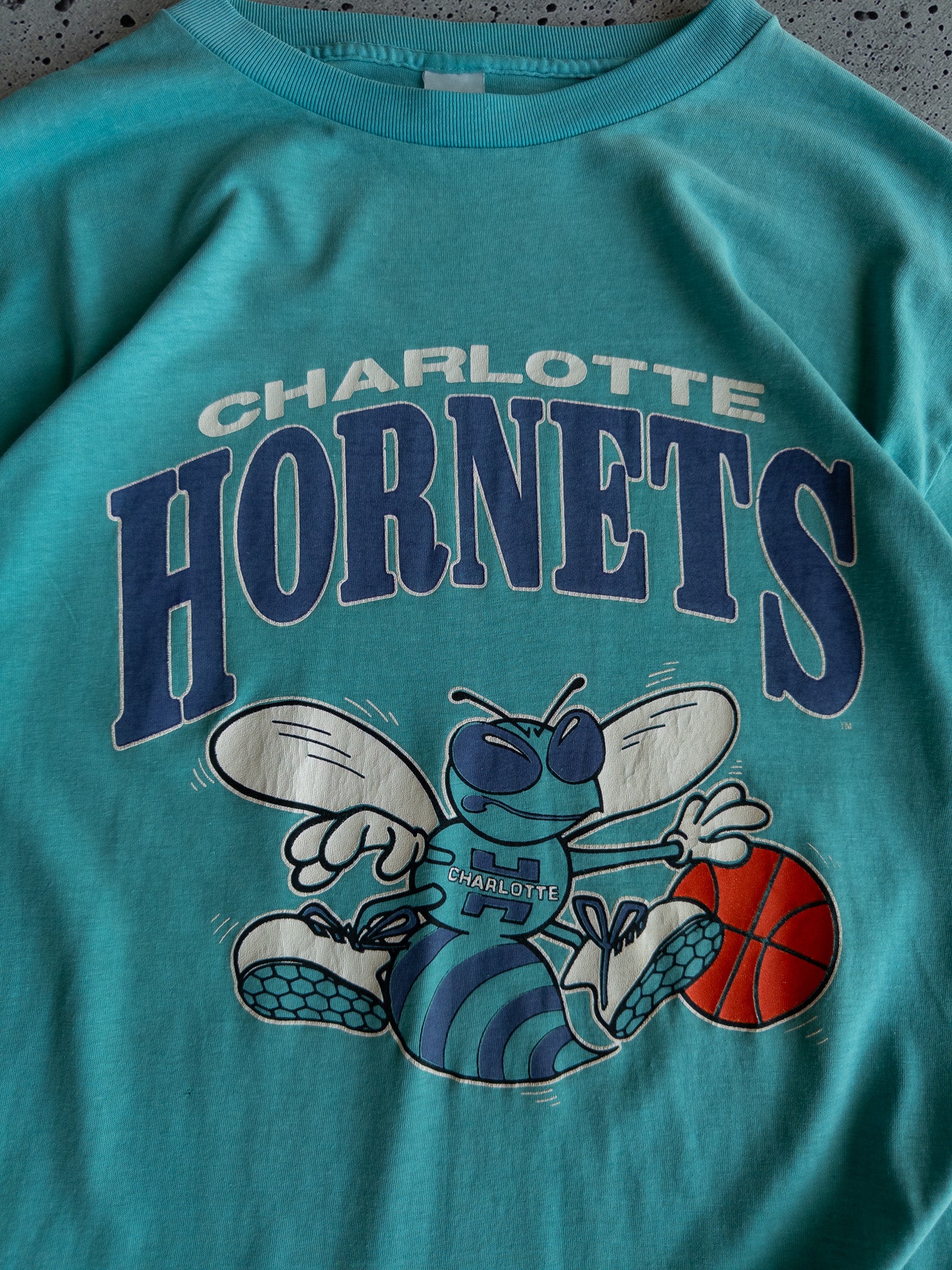 Vintage 80's Charlotte Hornets Tee (XL)