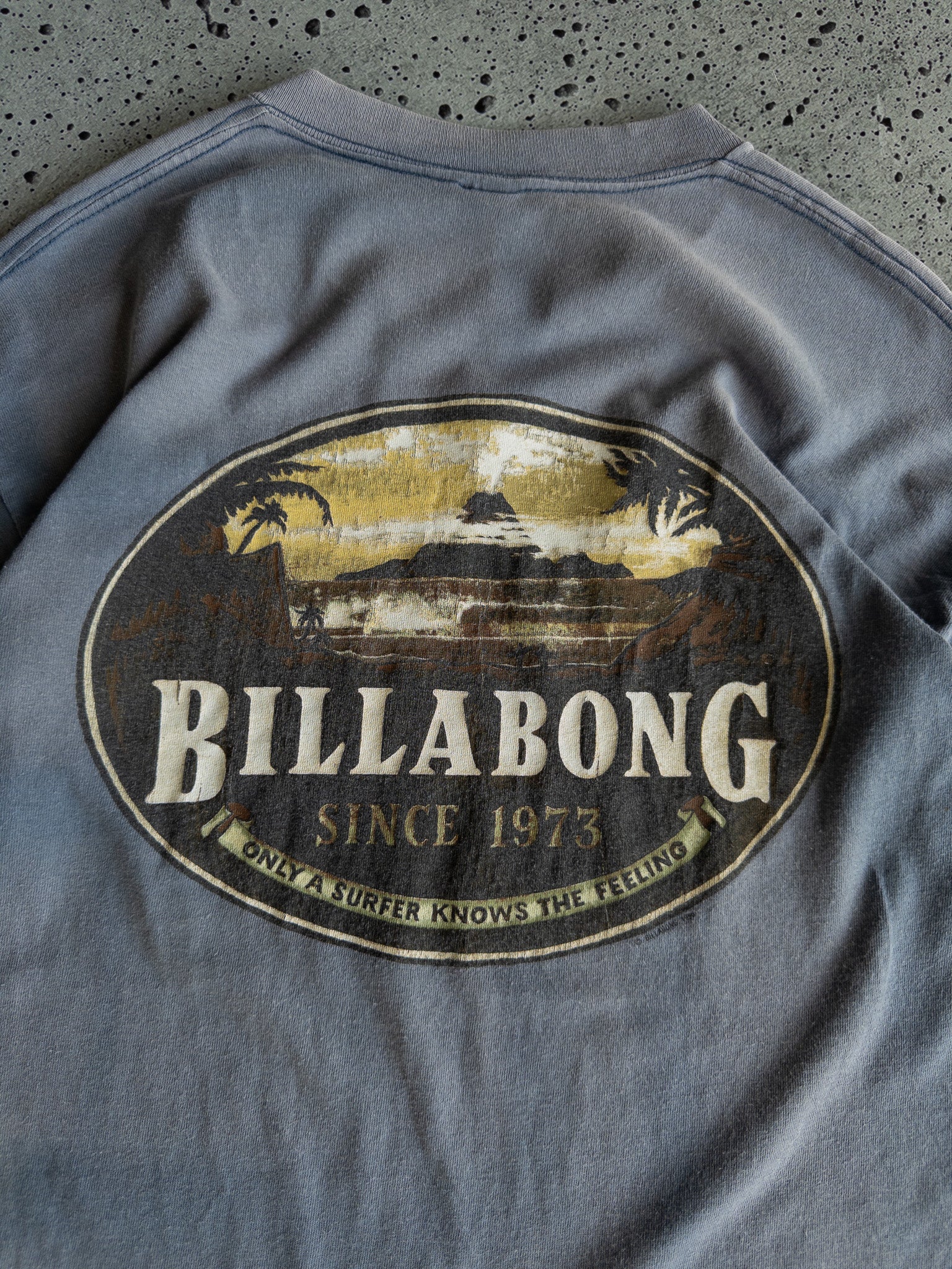 Vintage '90s Billabong Tee (M)