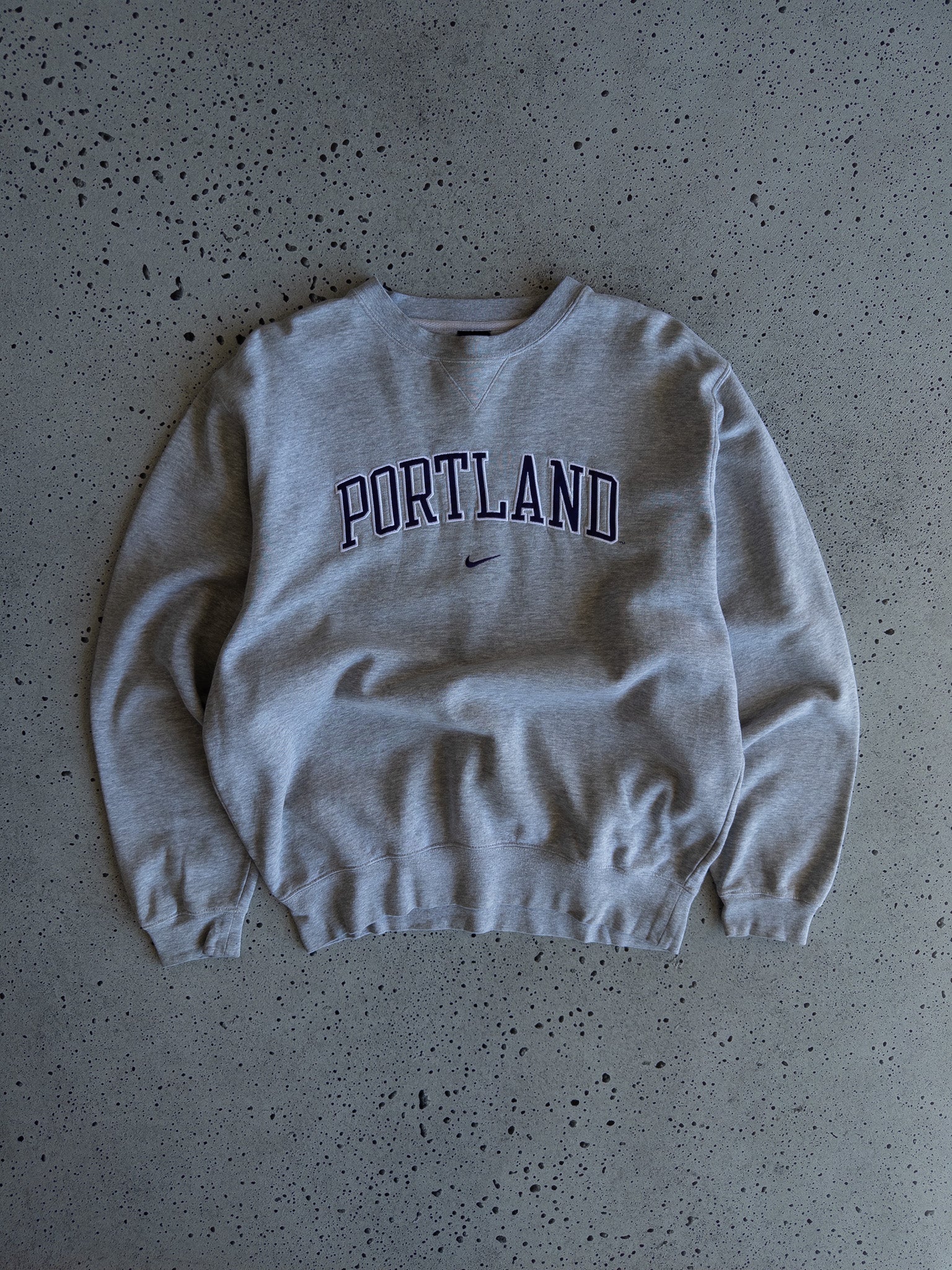 Vintage Portland Nike Sweatshirt (L)