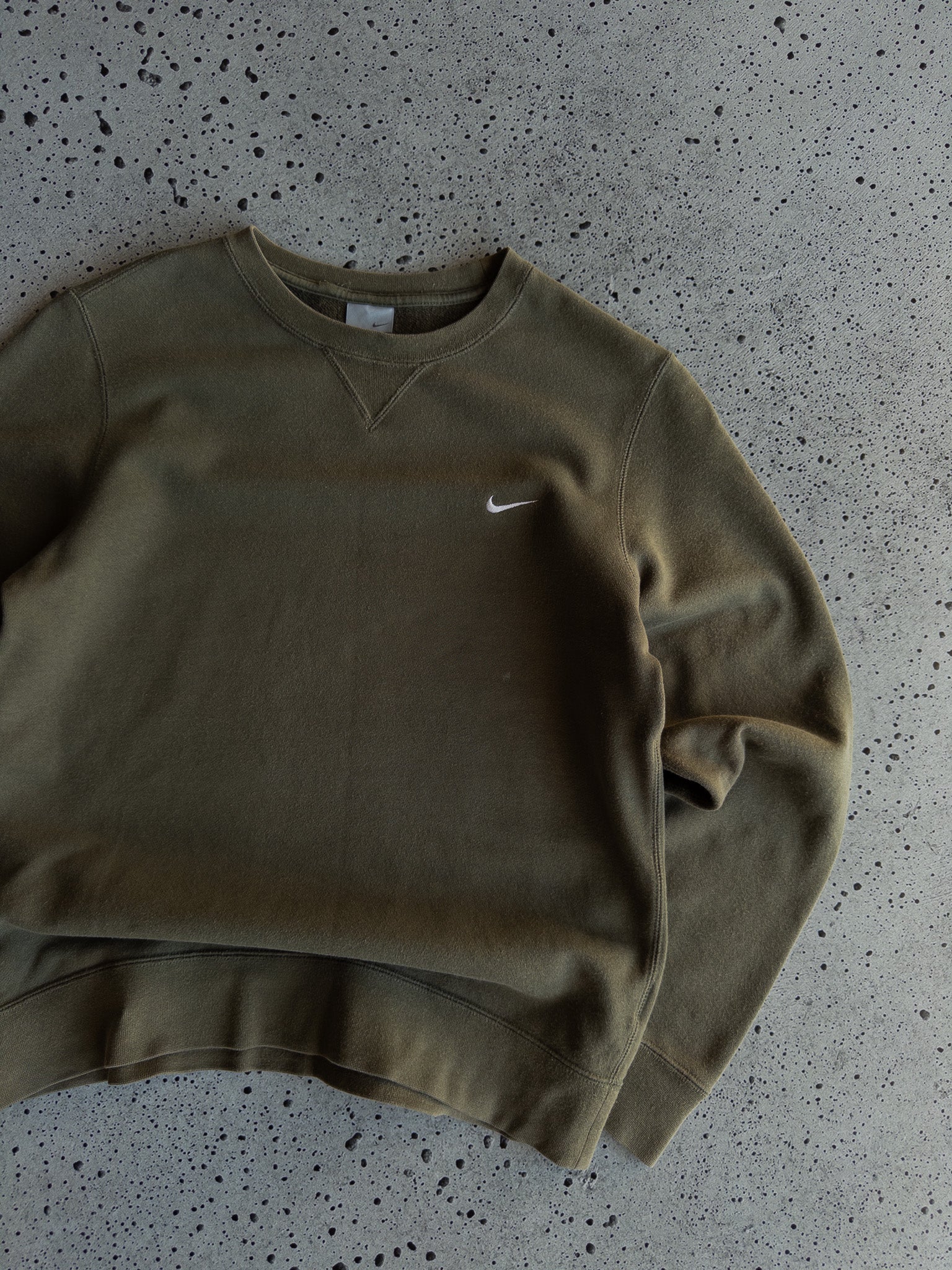 Vintage Nike Swoosh Sweatshirt (S)