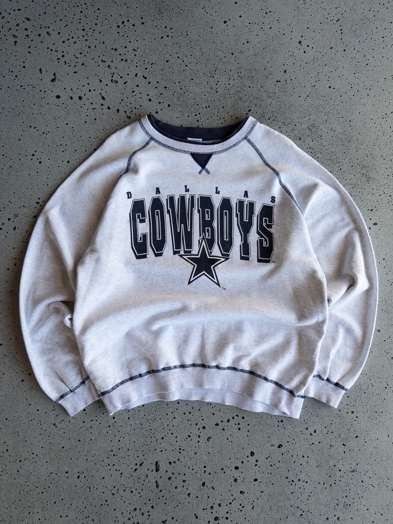 Vintage Dallas Cowboys Sweatshirt (M)