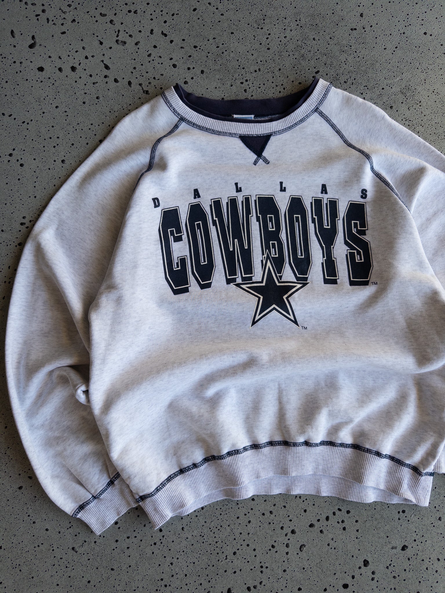 Vintage Dallas Cowboys Sweatshirt (M)