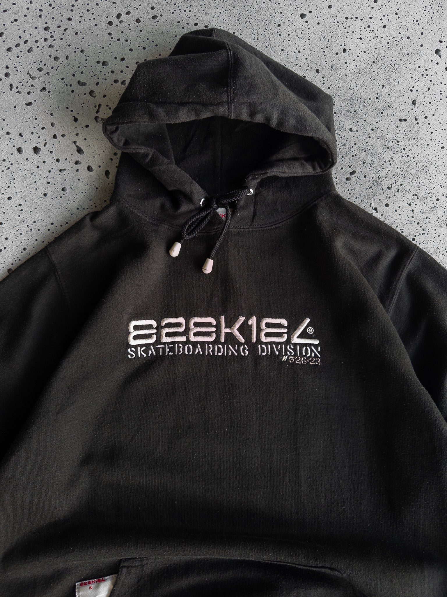 Vintage Ezekiel Hoodie (L)