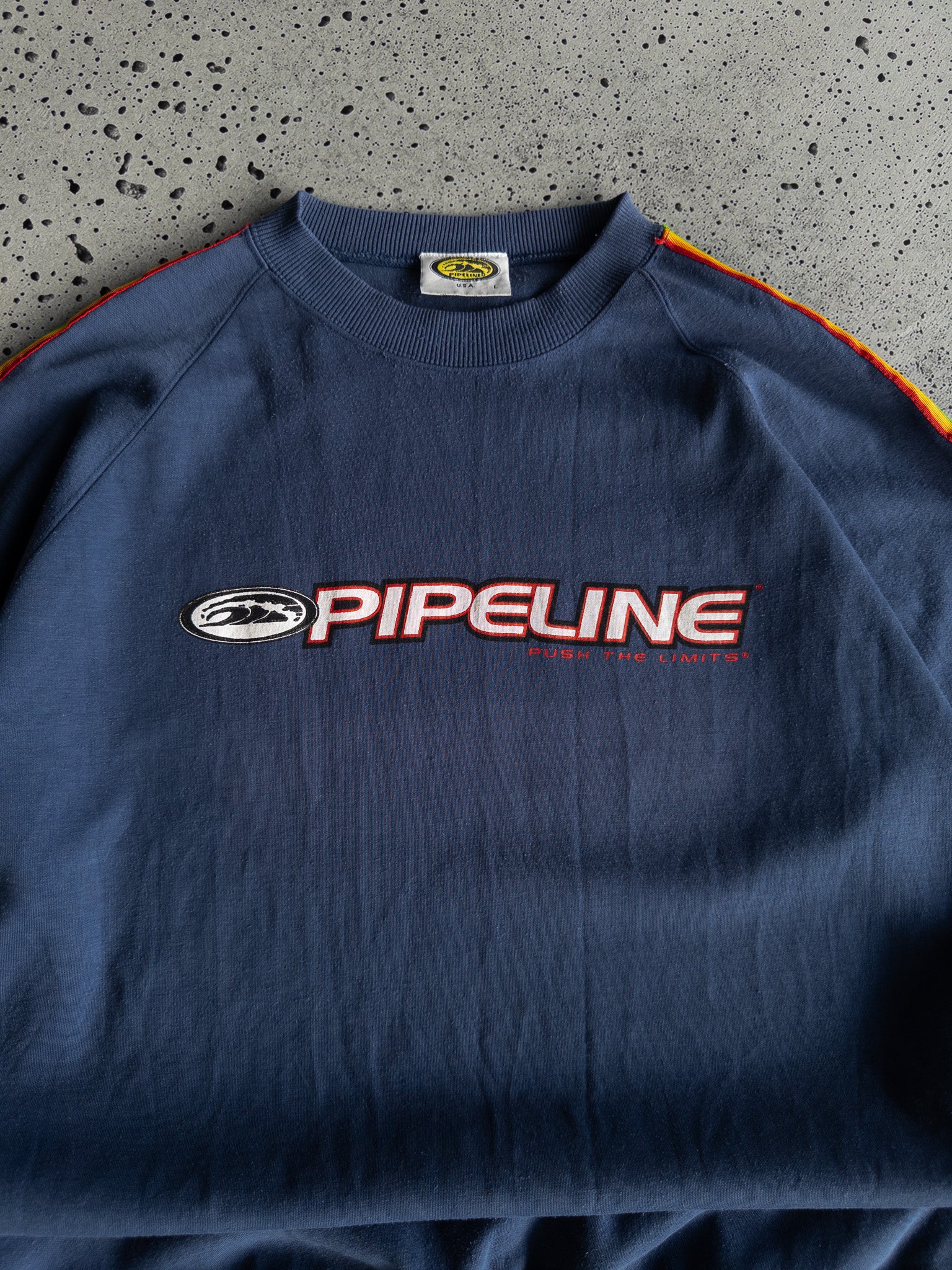 Vintage '90s Pipeline Sweatshirt (M)