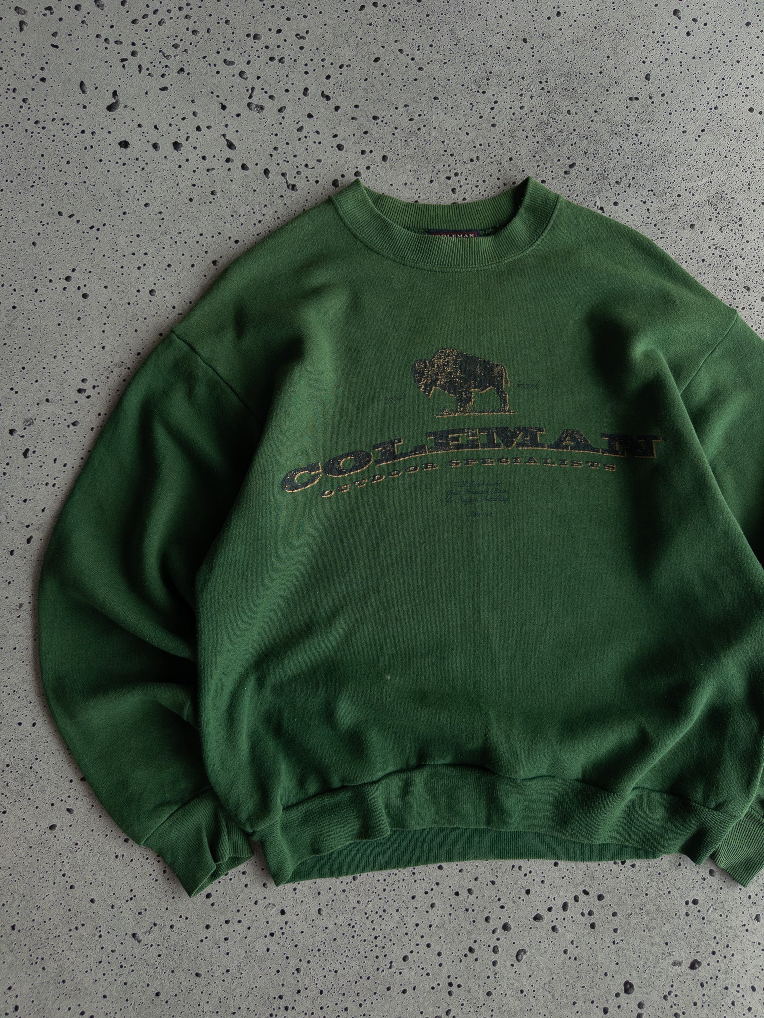 Vintage '90s Coleman Outdoor Specialists Sweatshirt (M)