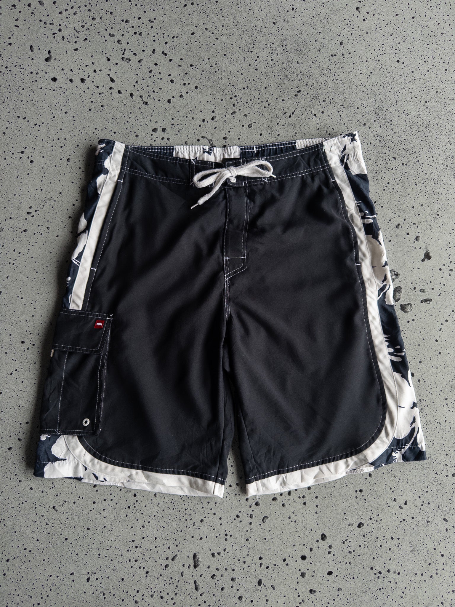 Vintage Hawk Board Shorts (W38)