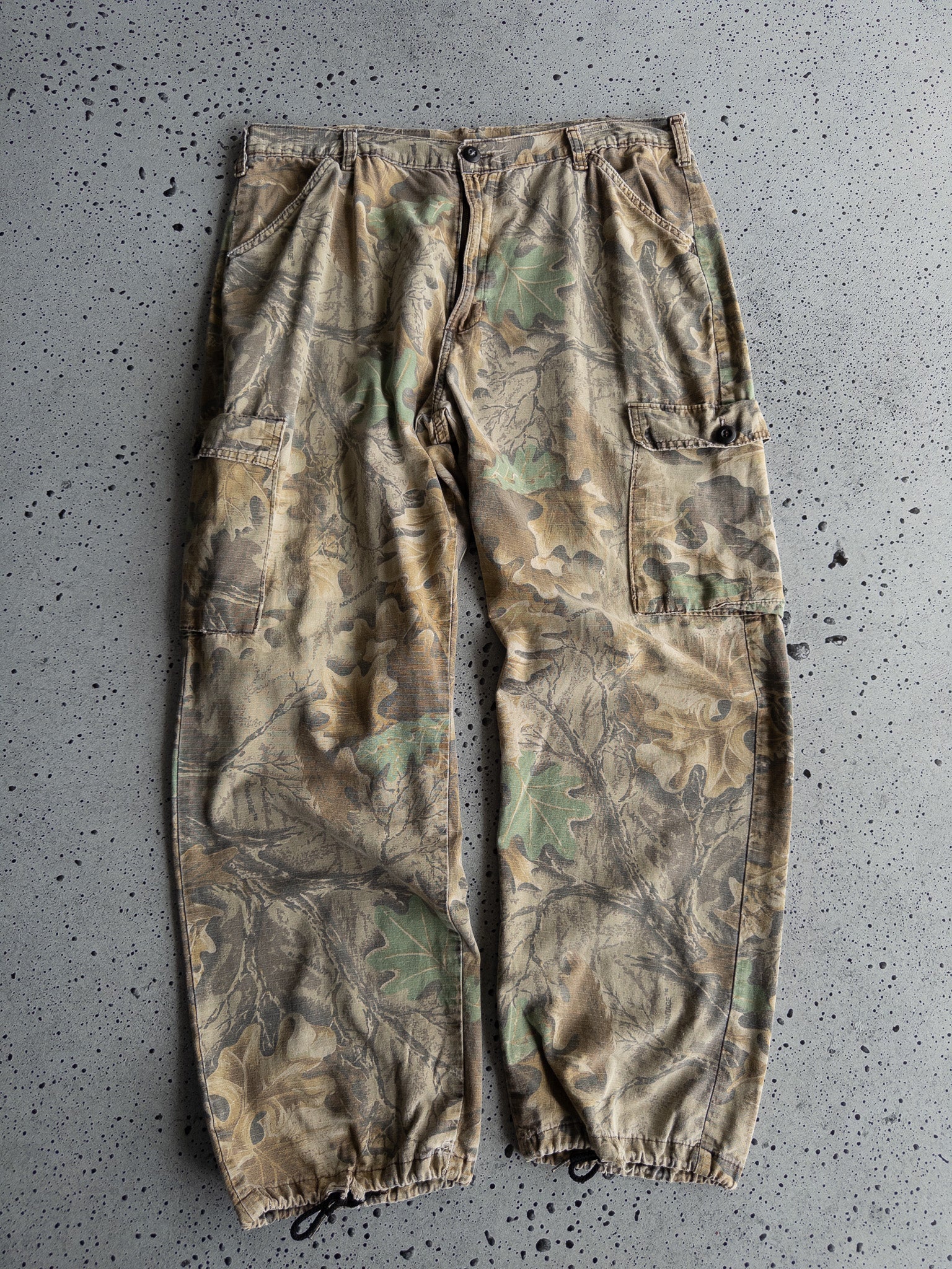 Vintage Camo Cargo Pants (W36)