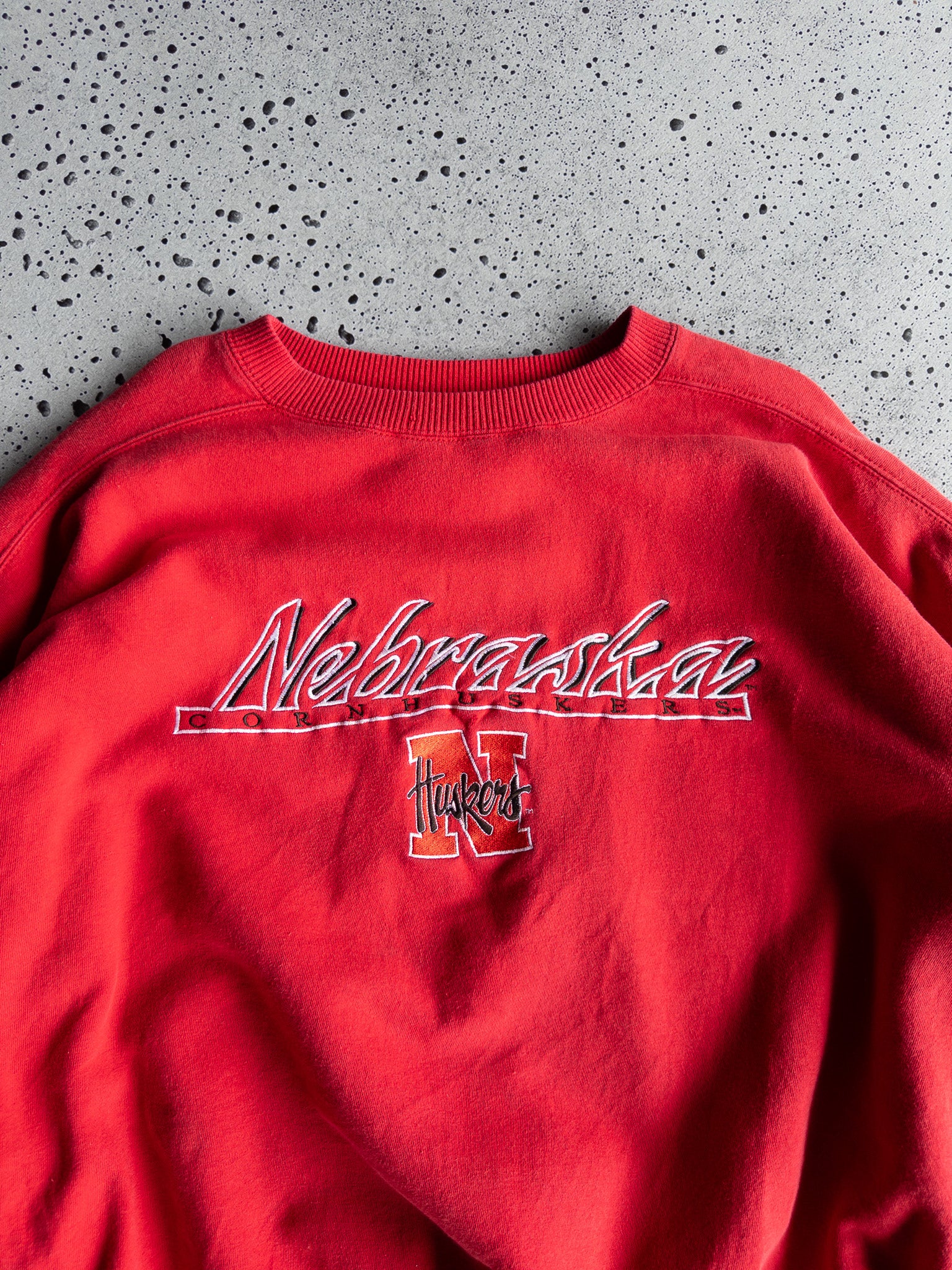 Vintage Nebraska Huskers Sweatshirt (L)