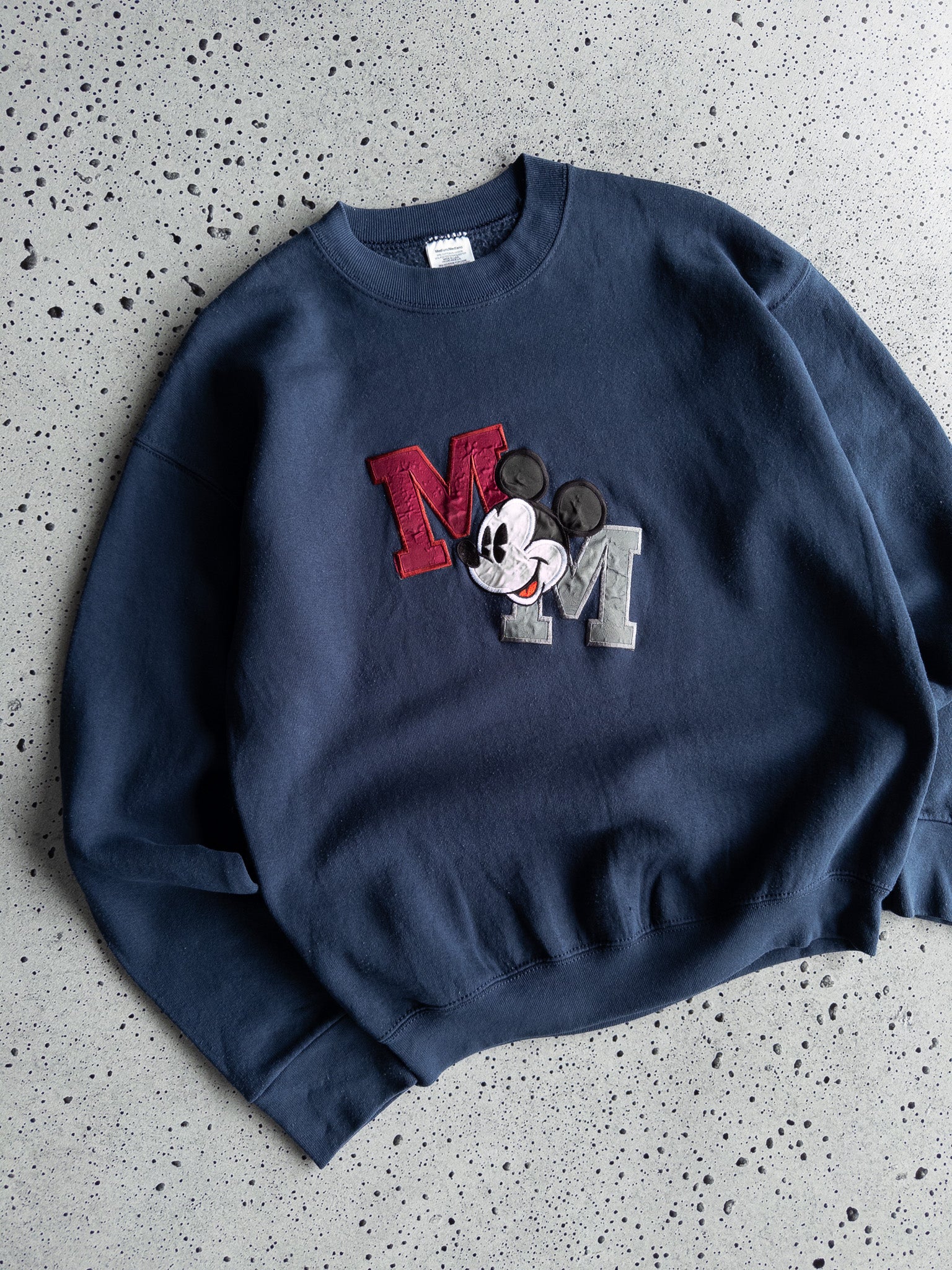 Vintage Mickey Mouse Sweatshirt (M)