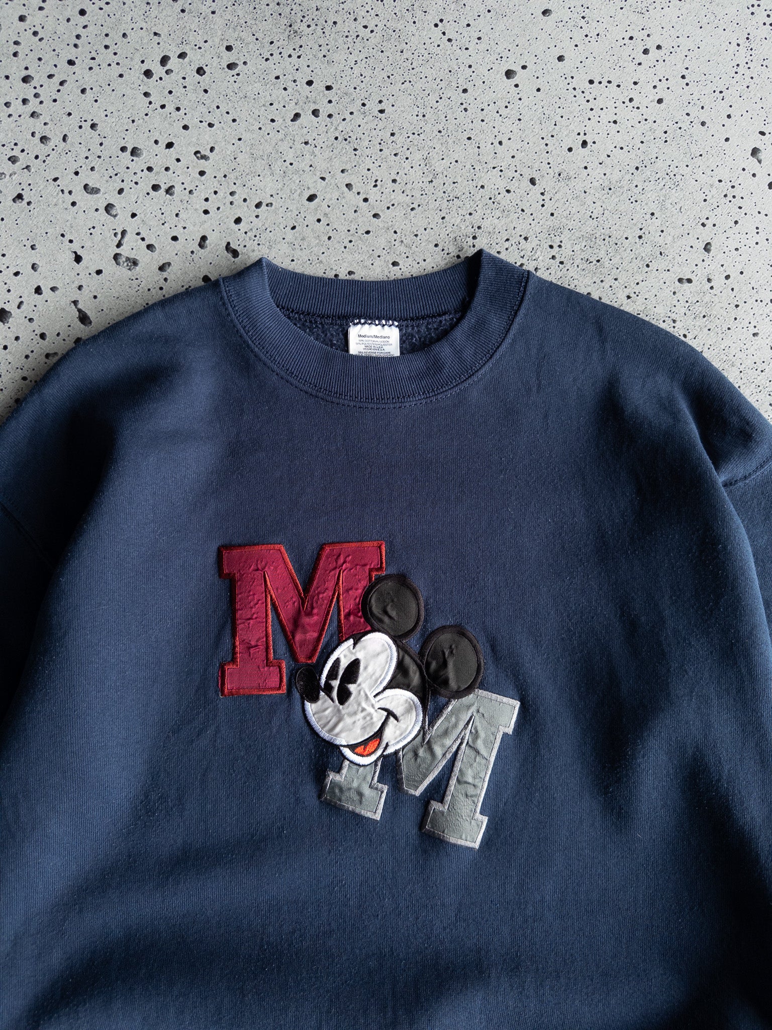 Vintage Mickey Mouse Sweatshirt (M)