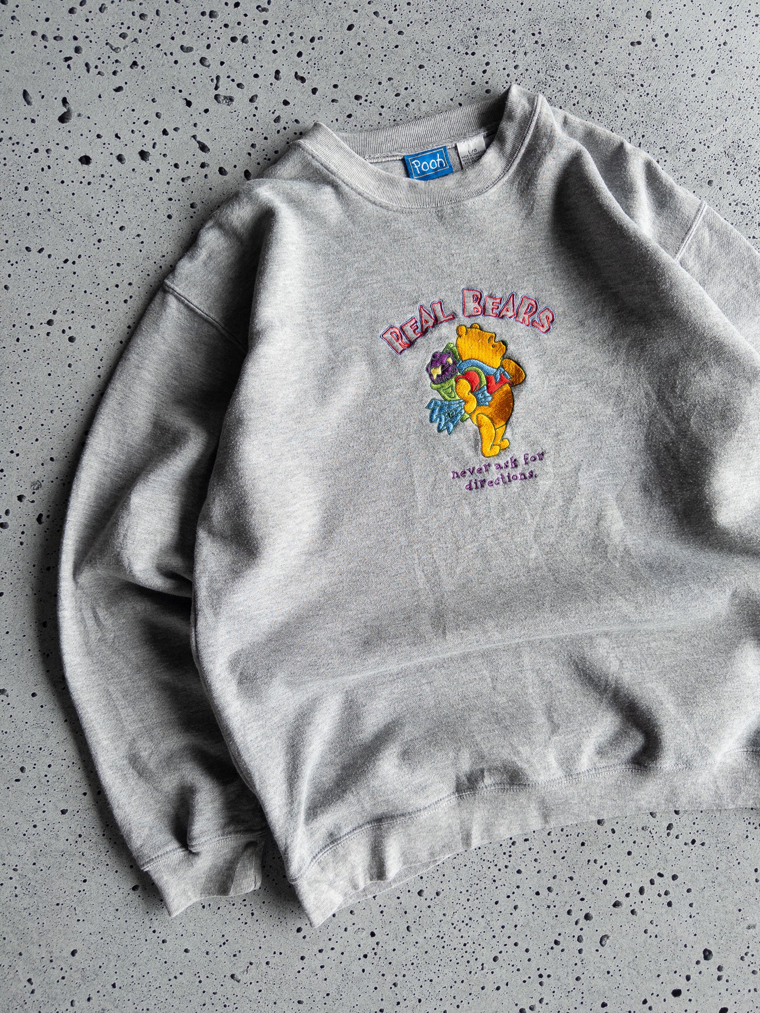 Vintage Pooh 'Real Bears Never Ask For Directions' Sweatshirt (L)