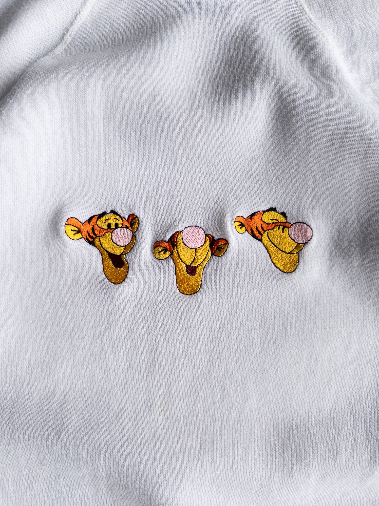 Vintage Tigger Sweatshirt (L)