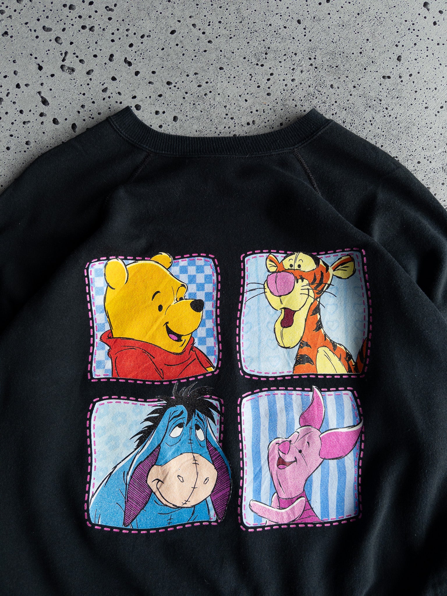 Vintage Pooh, Tigger, Eeyore & Piglet Sweatshirt (L)