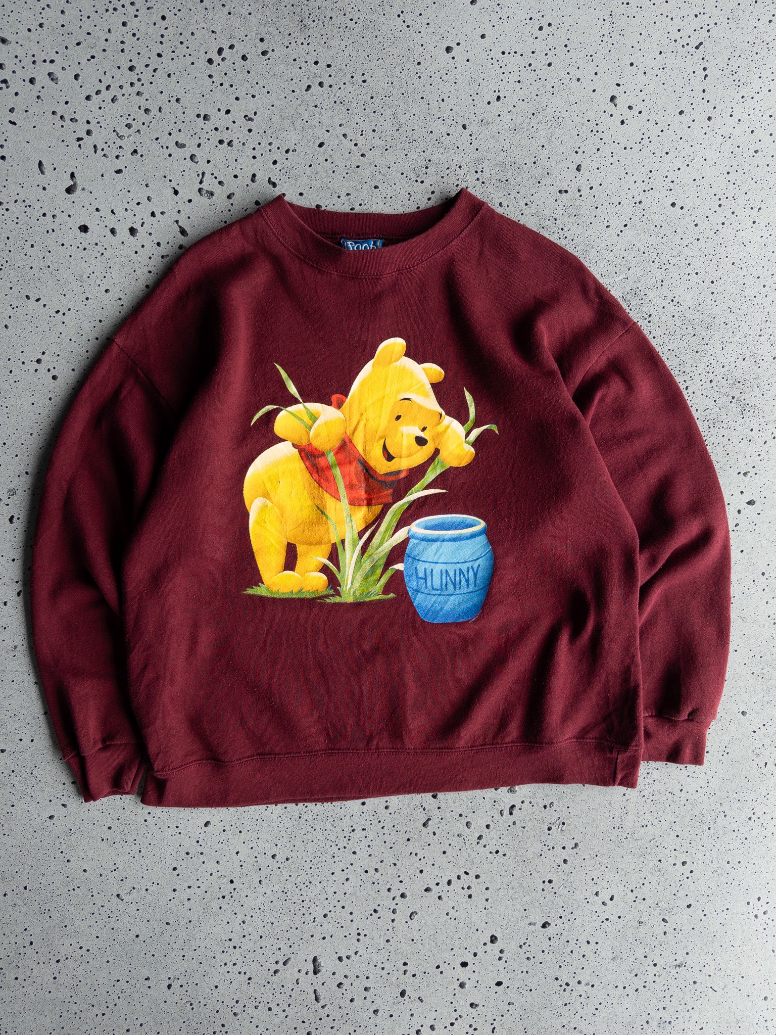 Vintage Winnie the Pooh Sweatshirt (L)