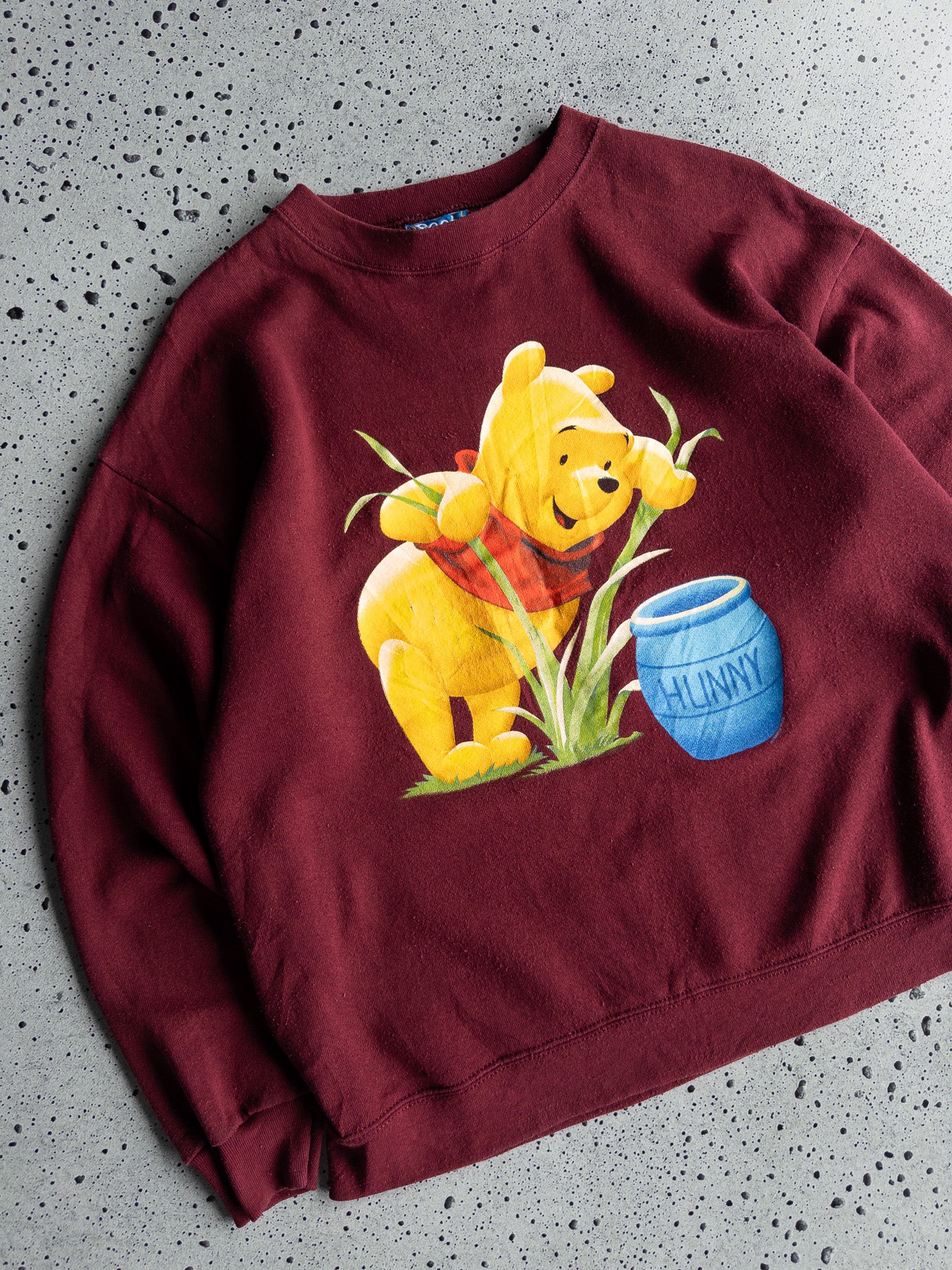 Vintage Winnie the Pooh Sweatshirt (L)