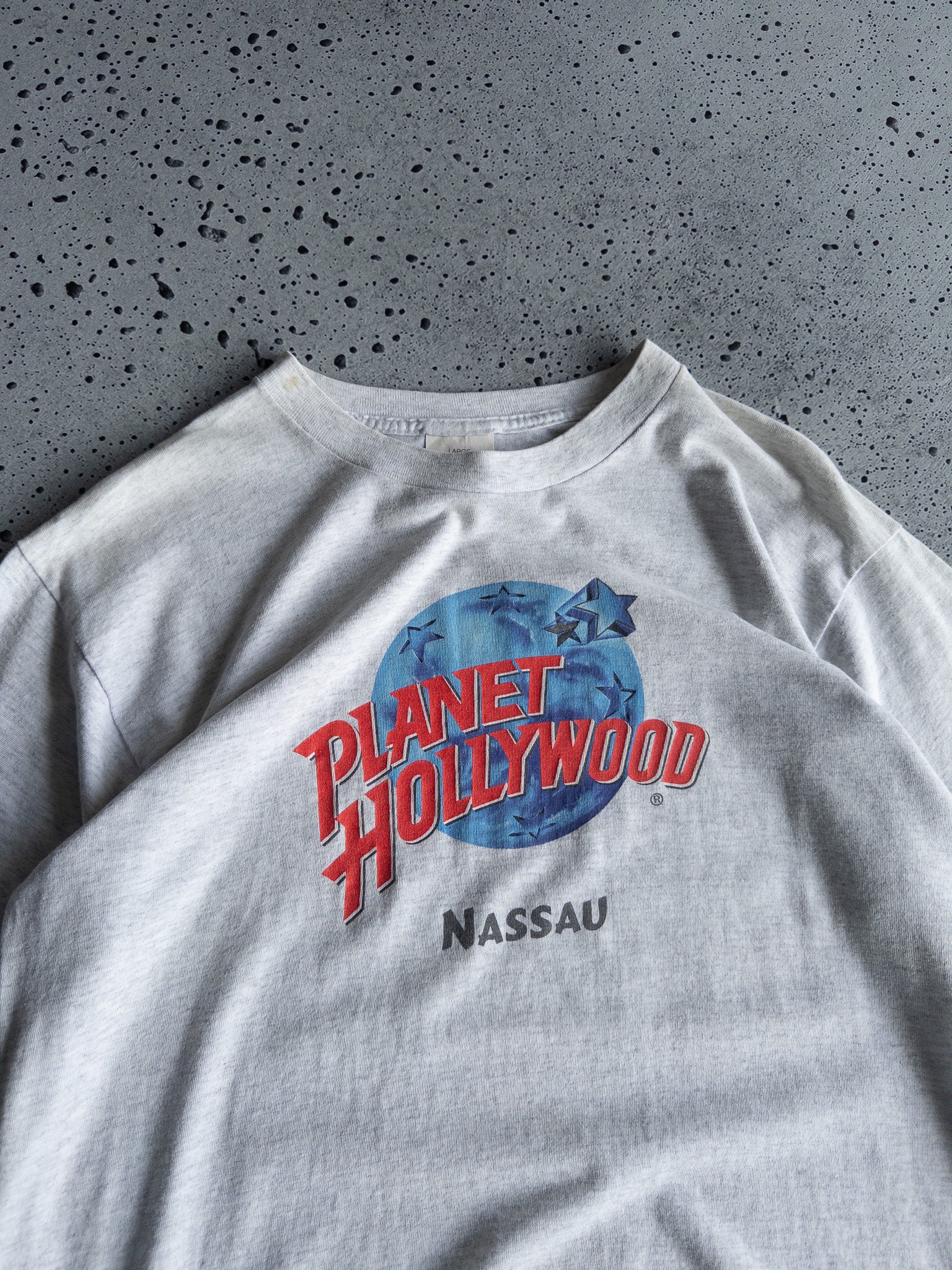 Vintage Planet Hollywood Nassau Tee (L)