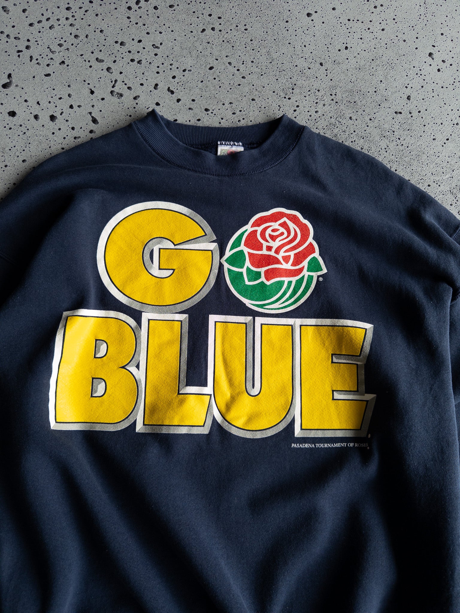 Vintage 'Go Blue' Pasadena Tournament of Roses Sweatshirt (XL)