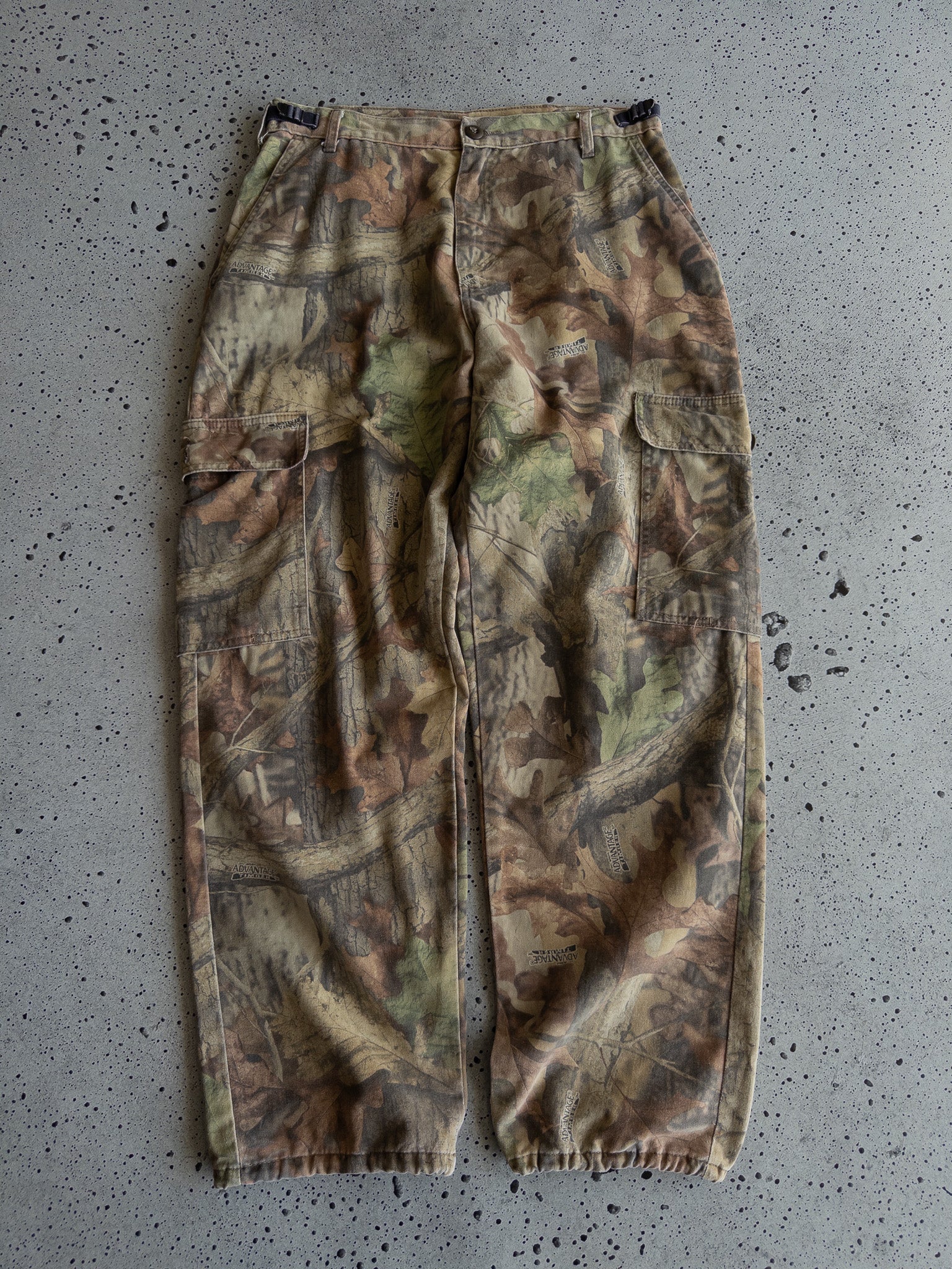 Vintage Wrangler Camo Cargo Pants (W32)