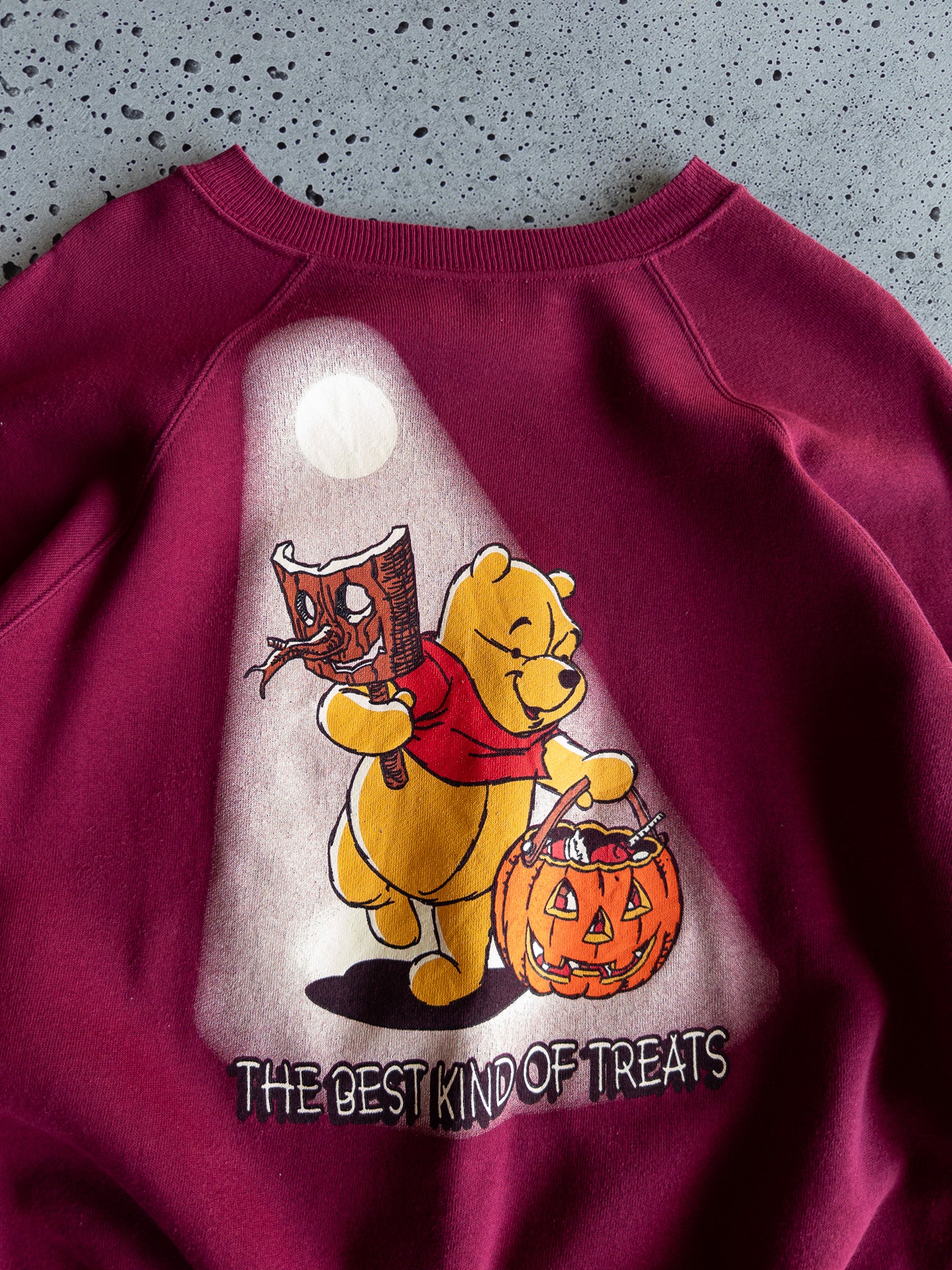 Vintage Pooh 'The Best Kind of Treats' Sweatshirt (L)