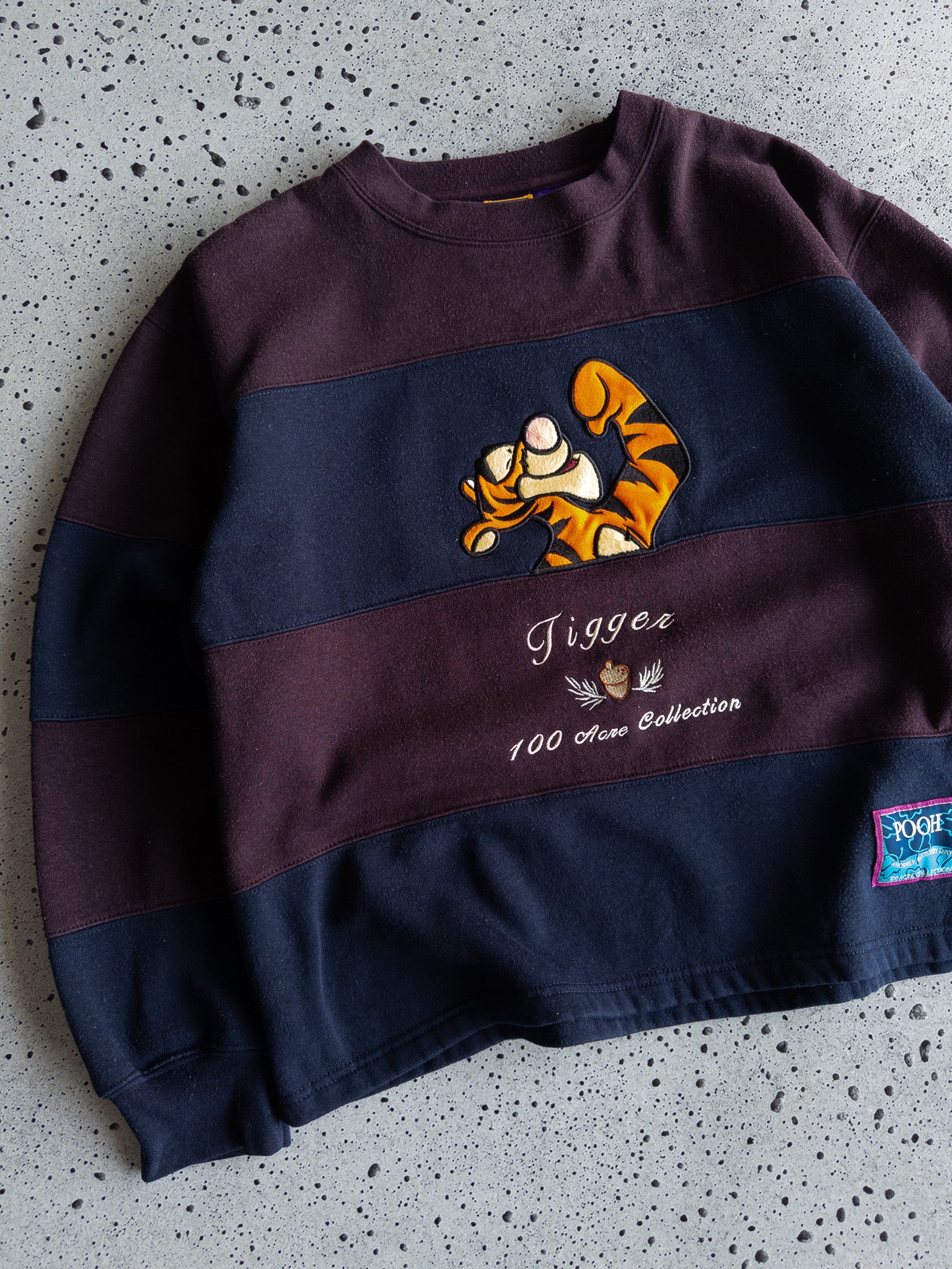 Vintage Tigger Sweatshirt (M)