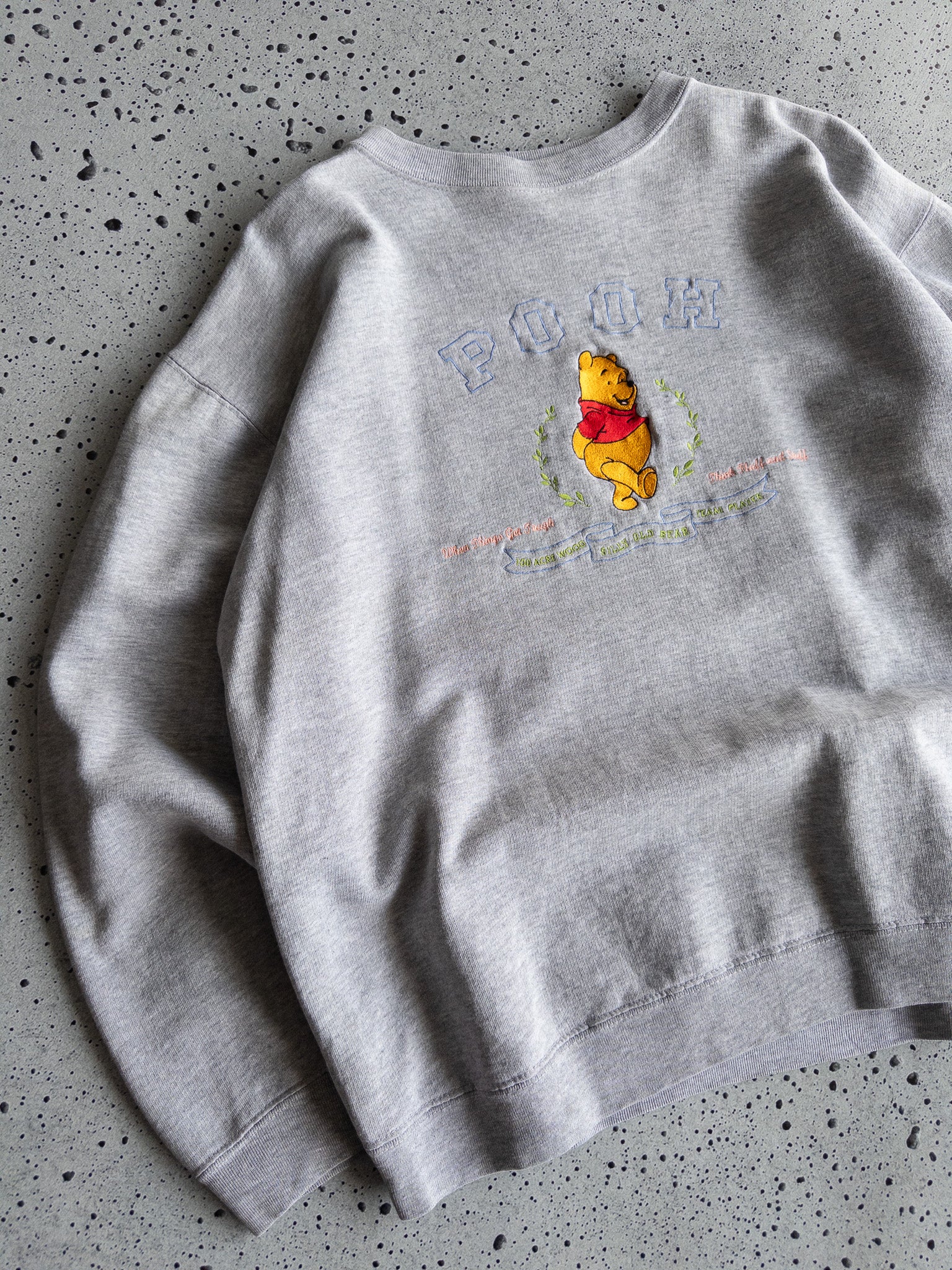 Vintage Pooh Sweatshirt (L)