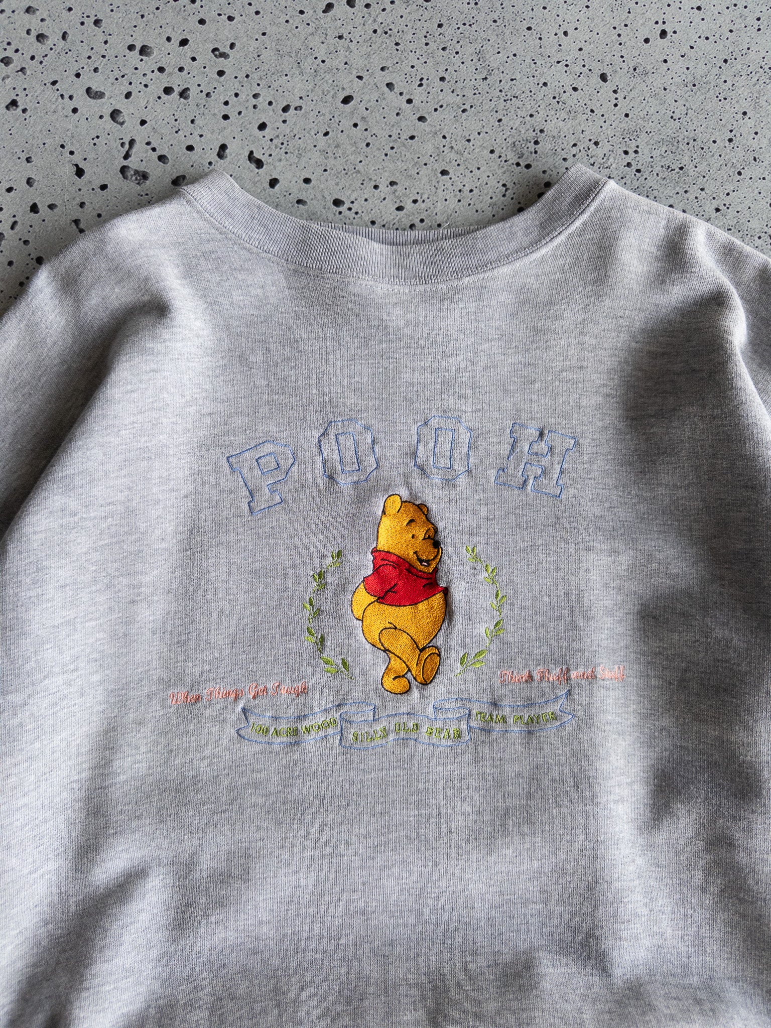 Vintage Pooh Sweatshirt (L)